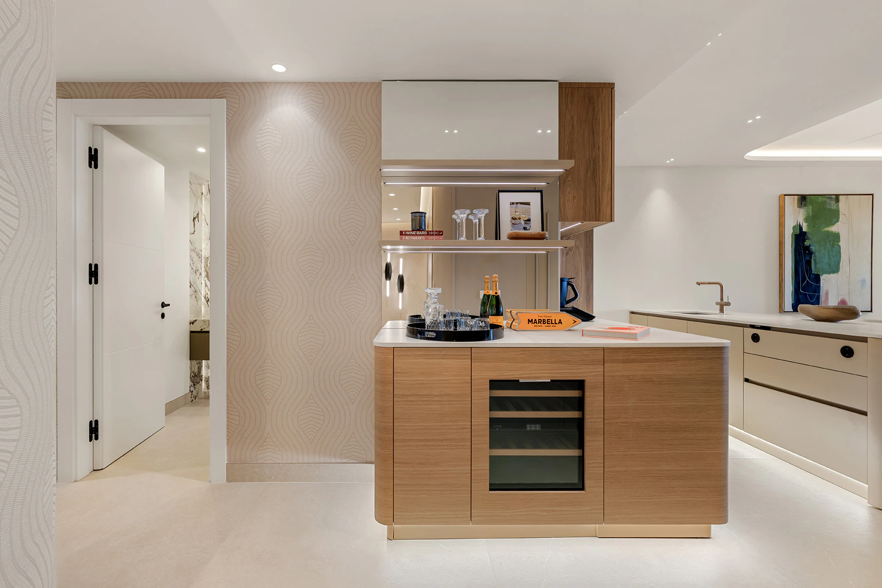Odnowiony apartament przy plaży z dużym tarasem · Zdjęcie 14
