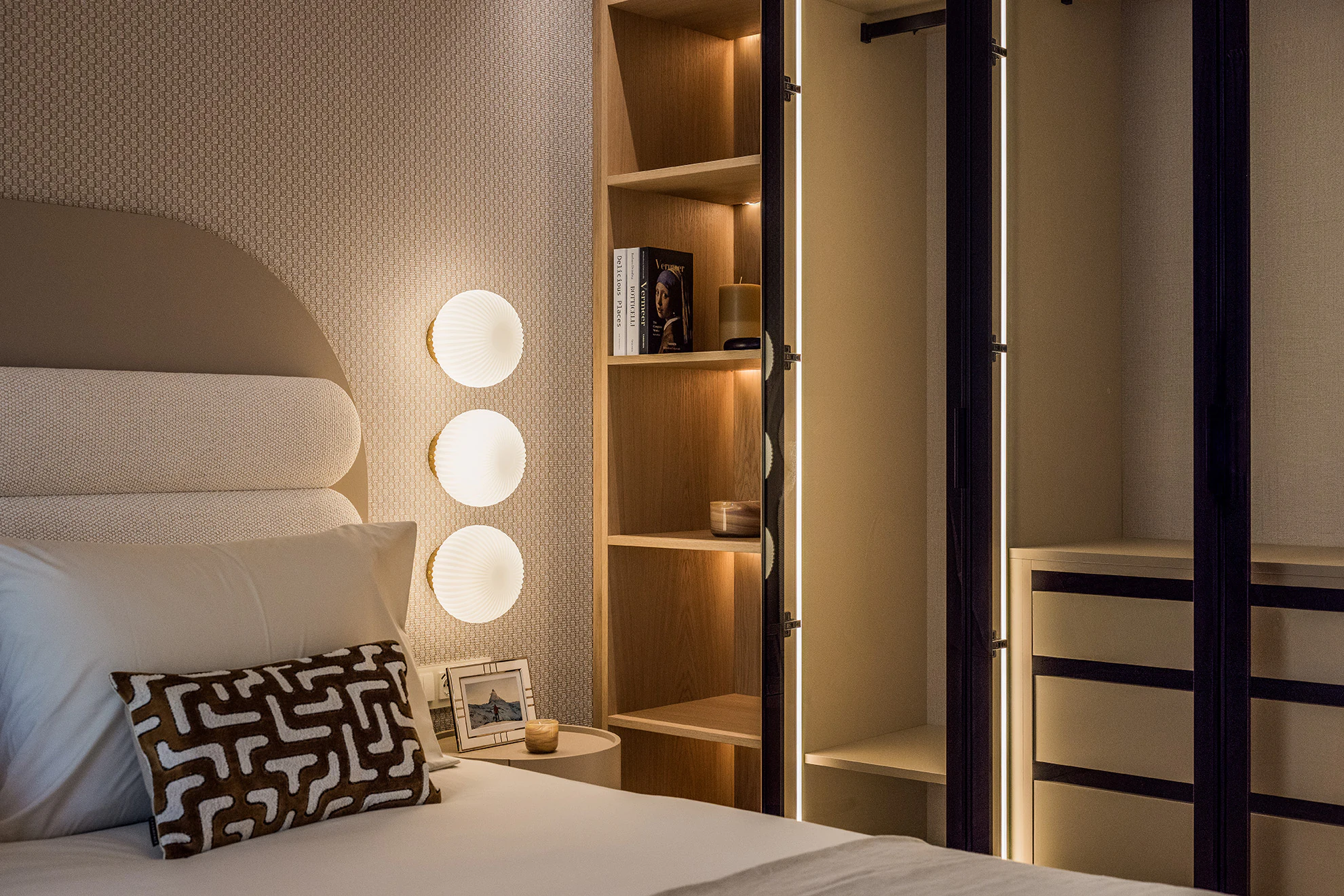 Odnowiony apartament przy plaży z dużym tarasem · Zdjęcie 21