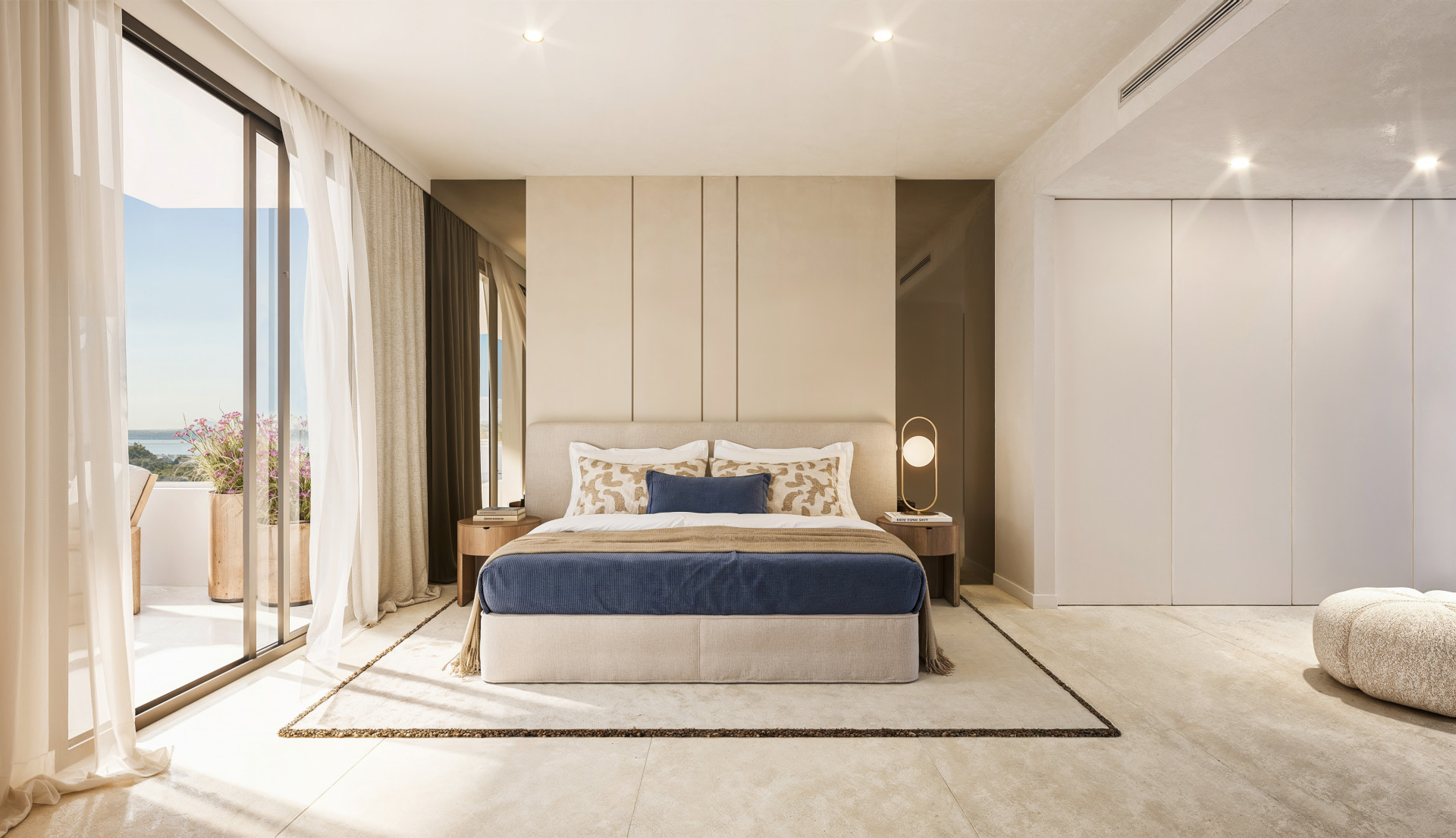 Apartments with Resort-Style Amenities · Photo 8