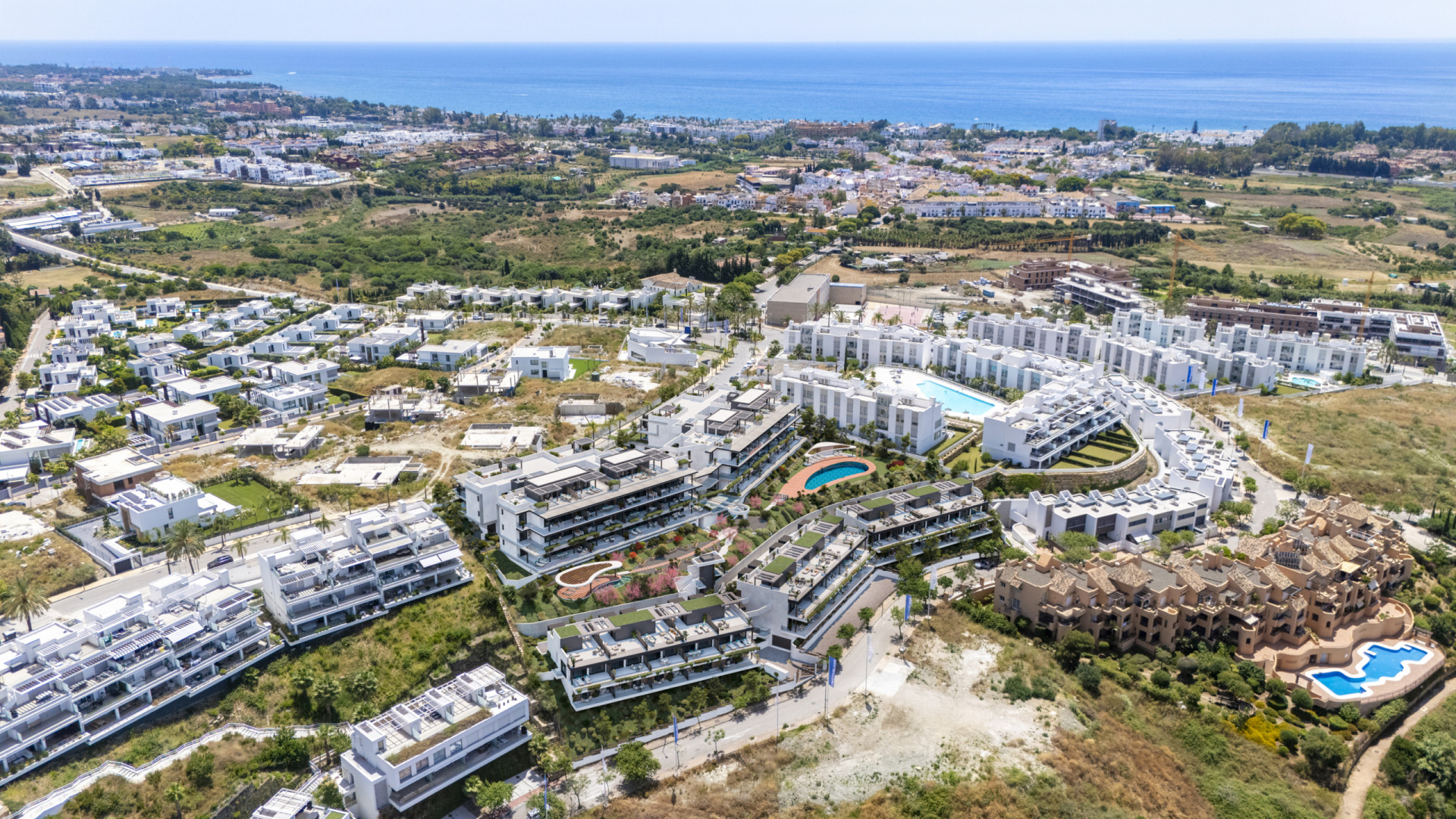 Apartments and Townhouses with Sea Views · Photo 18
