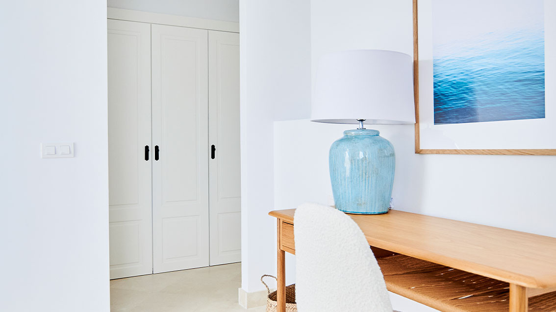 Key-Ready Apartments with Sea Views · Photo 11
