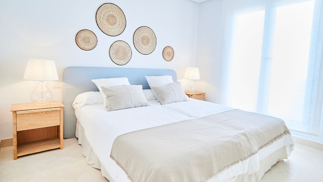 Key-Ready Apartments with Sea Views · Photo 9