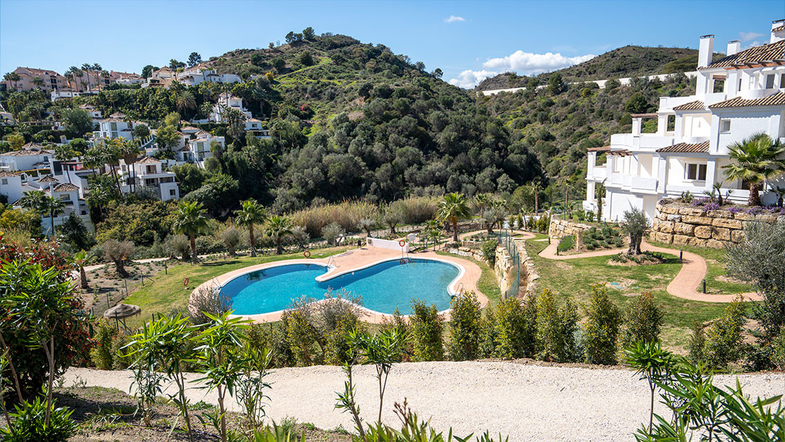 Key-Ready Apartments with Sea Views · Photo 18