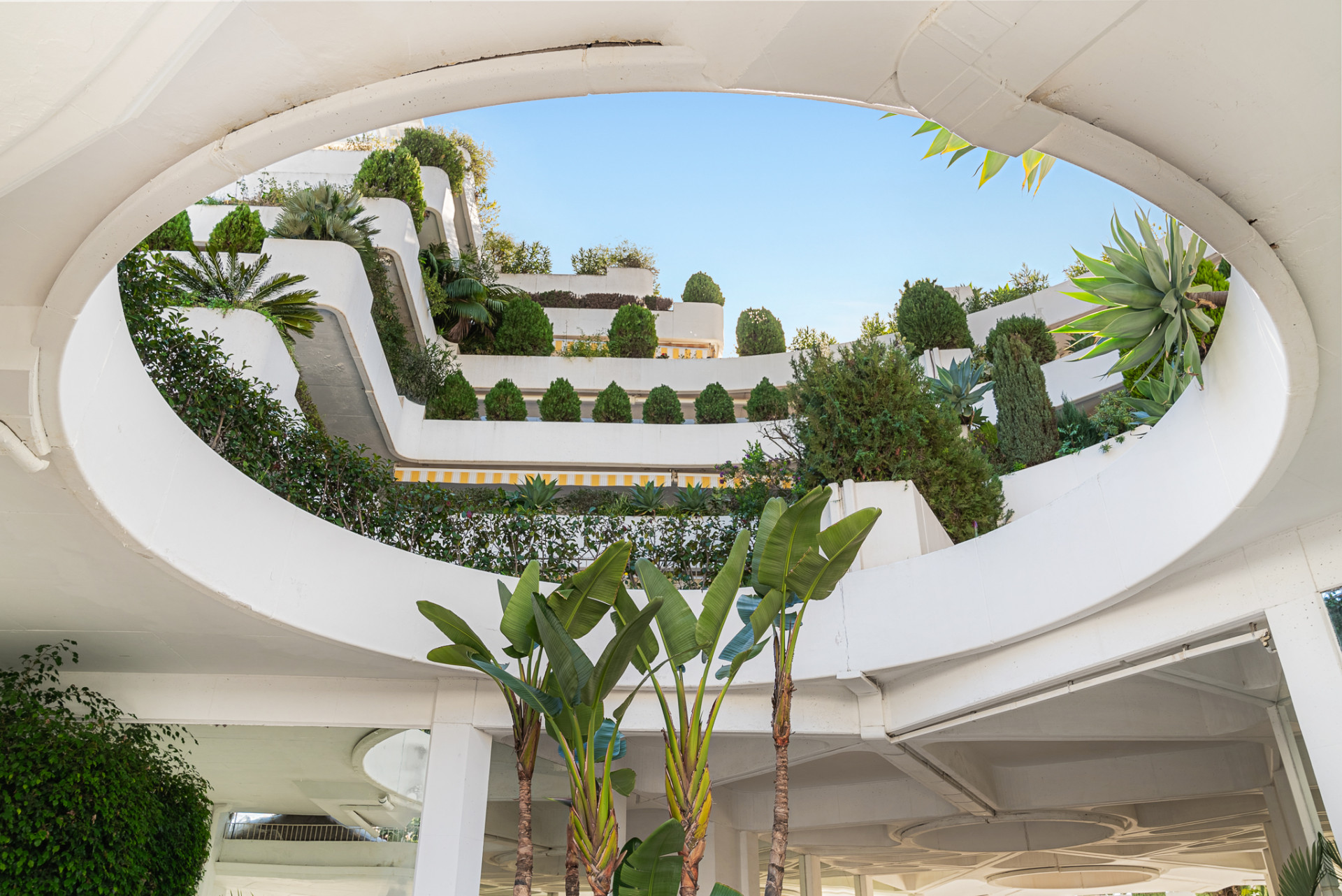 Penthouse with Panoramic Sea Views · Photo 30