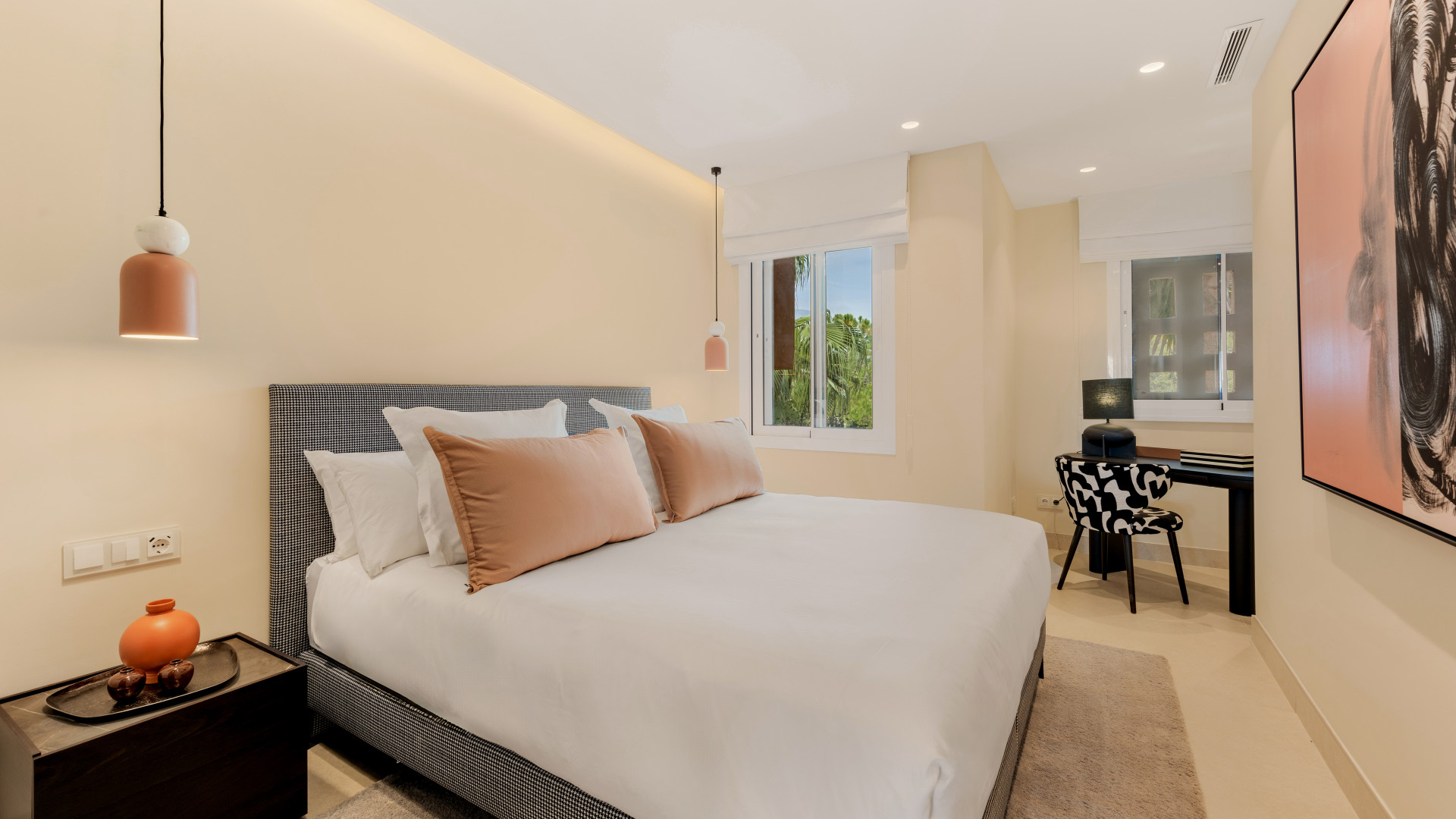 Beachfront Apartment · Photo 11