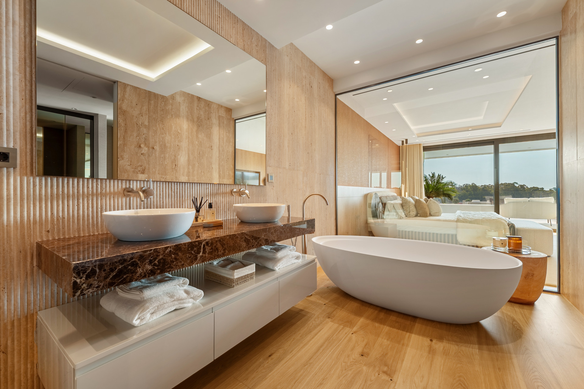 Luxury Duplex Penthouse · Photo 19