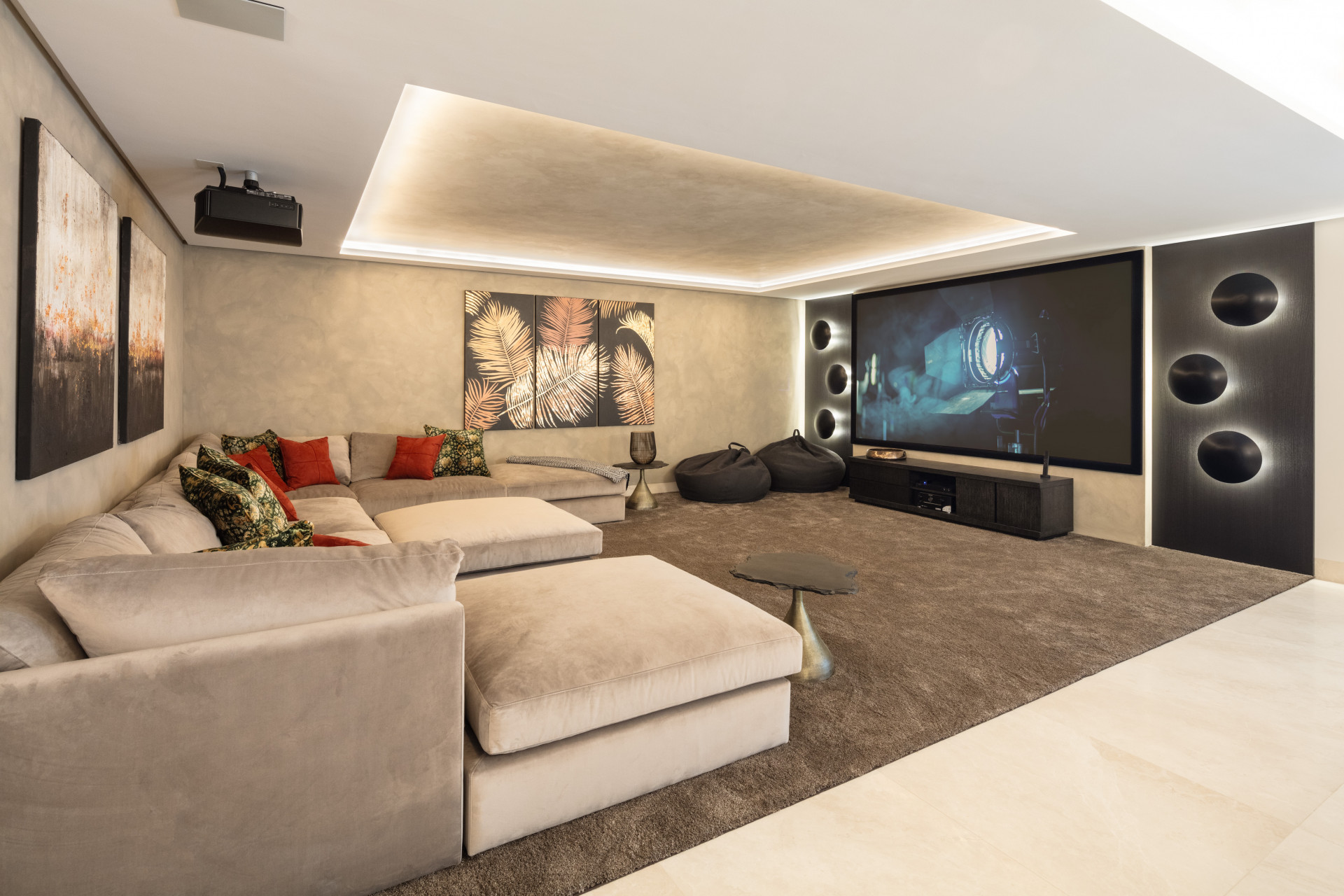 Moderní Vila s Panoramatickými Výhledy · Fotografie 12
