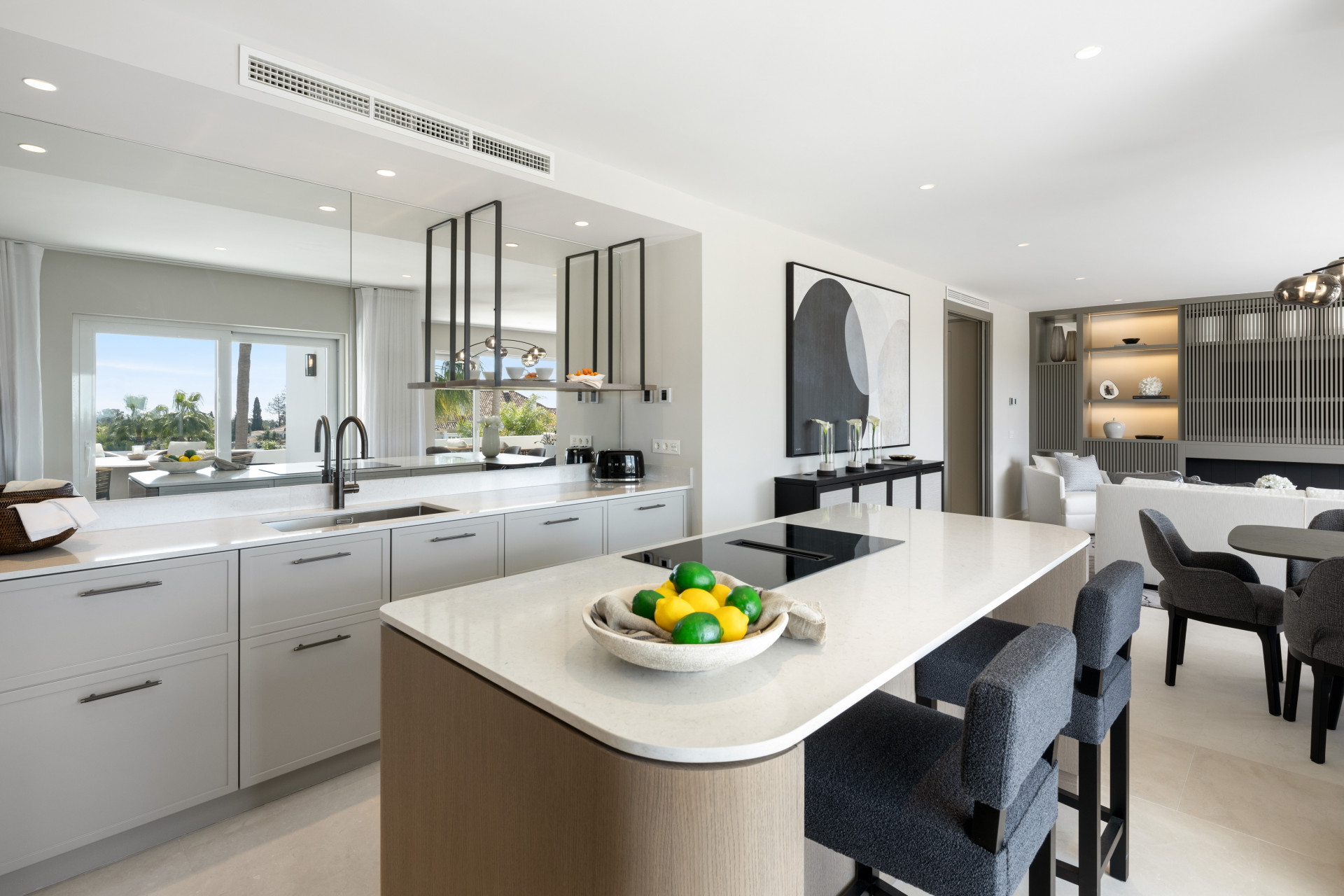 Modern Duplex Penthouse · Photo 8