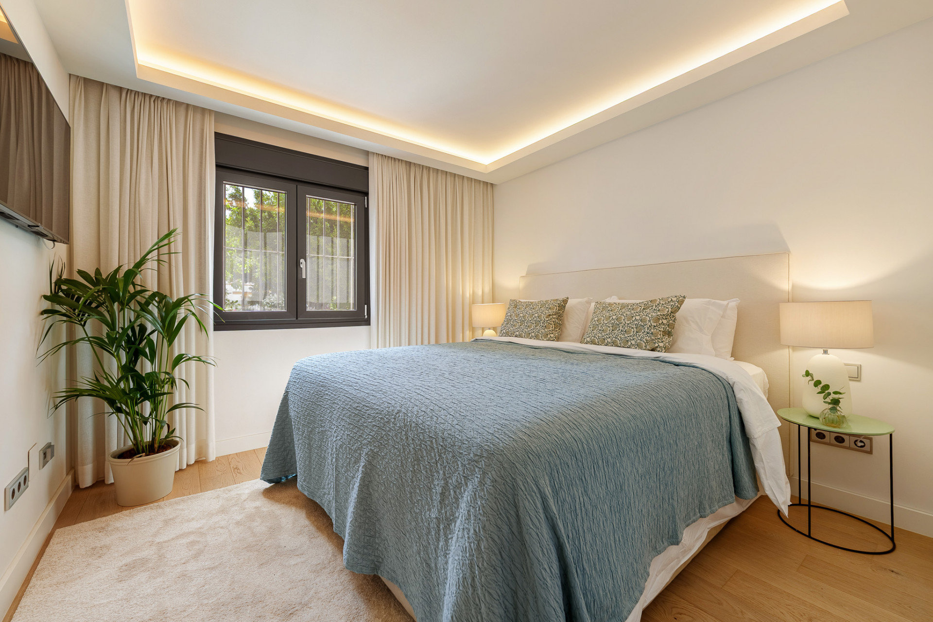 Beachside Town House · Photo 11
