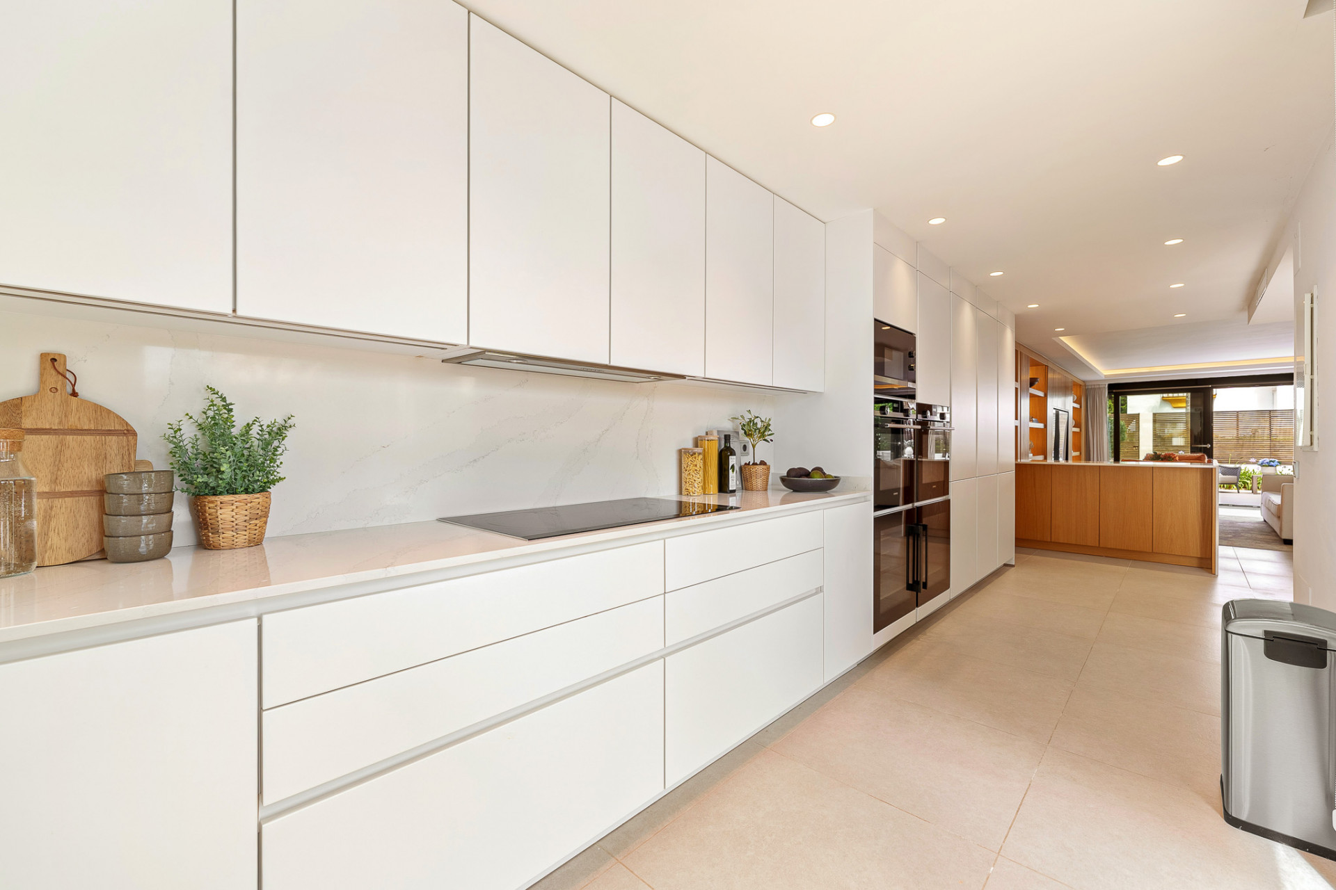 Beachside Town House · Photo 8