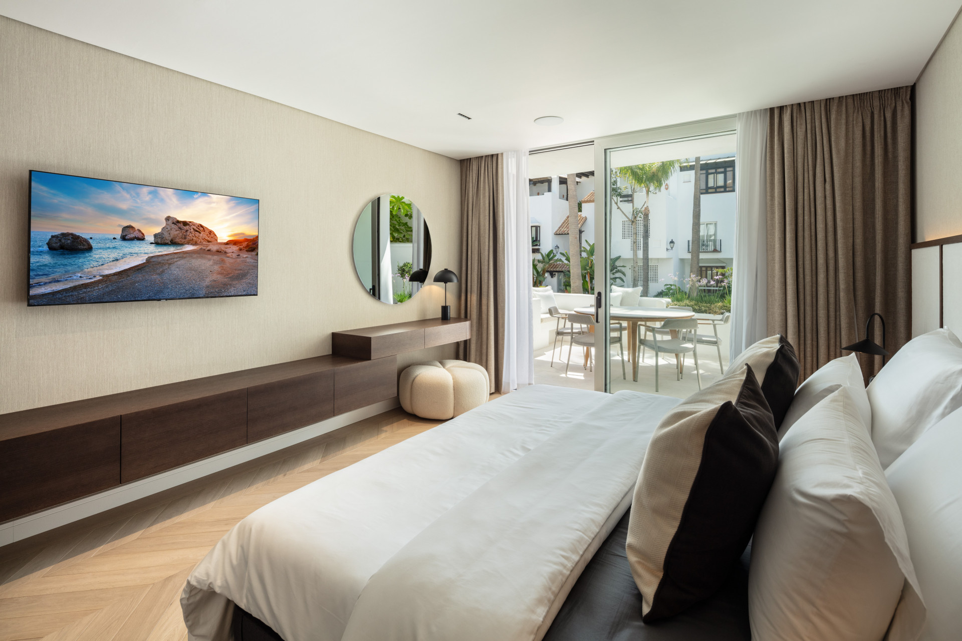 Beachside Apartment · Photo 11