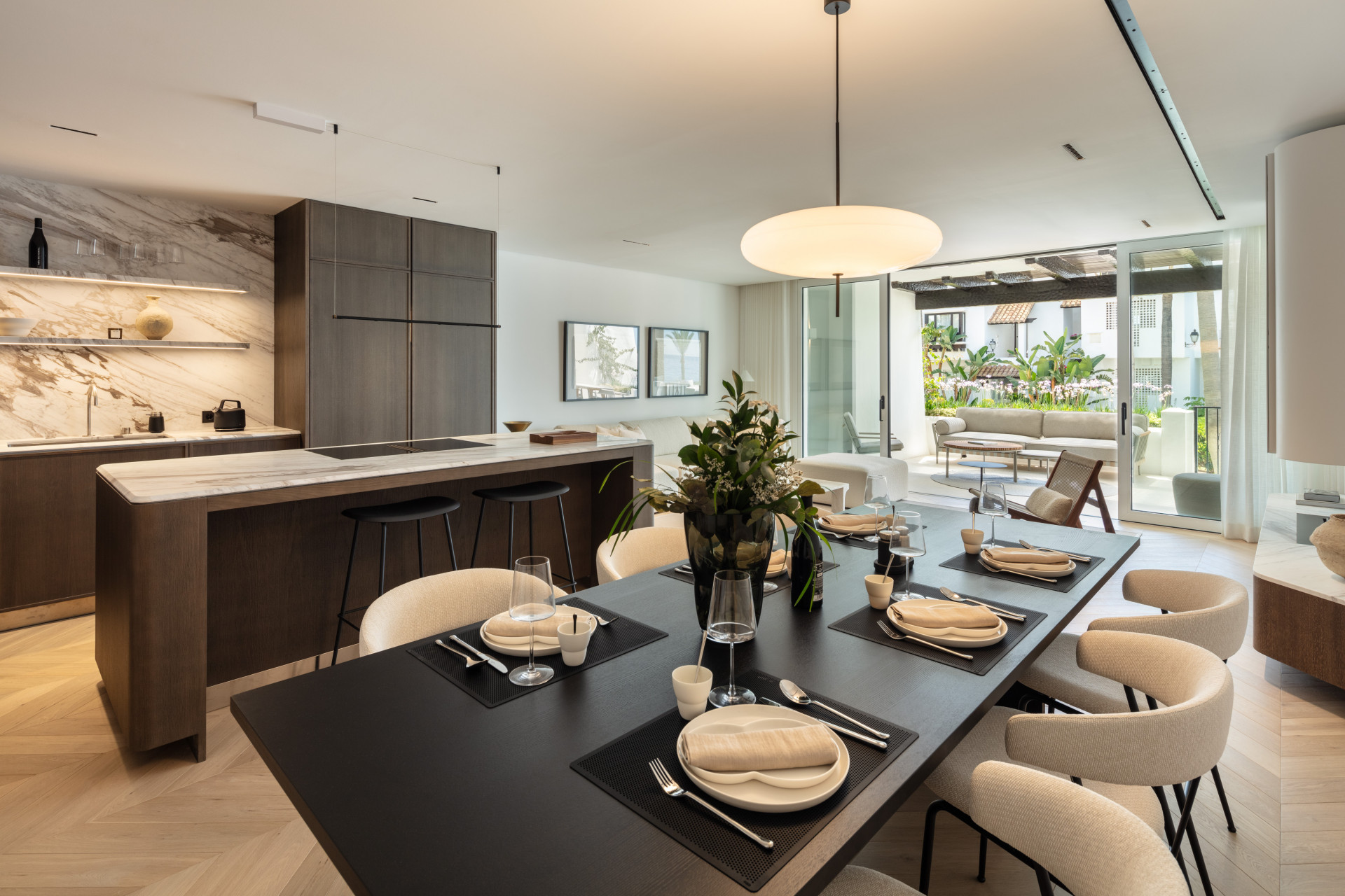 Beachside Apartment · Photo 8