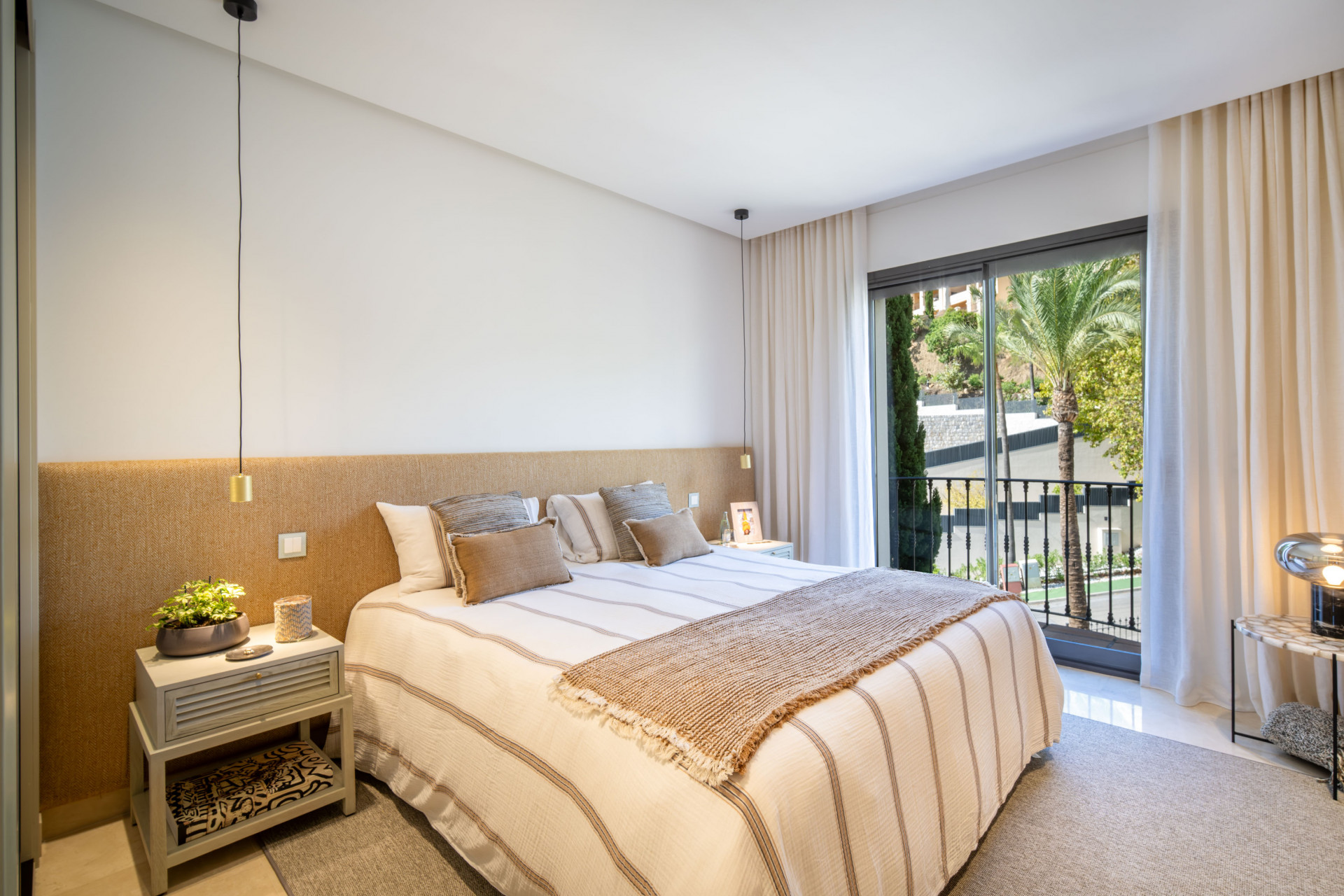 Penthouse with Sea Views · Photo 11