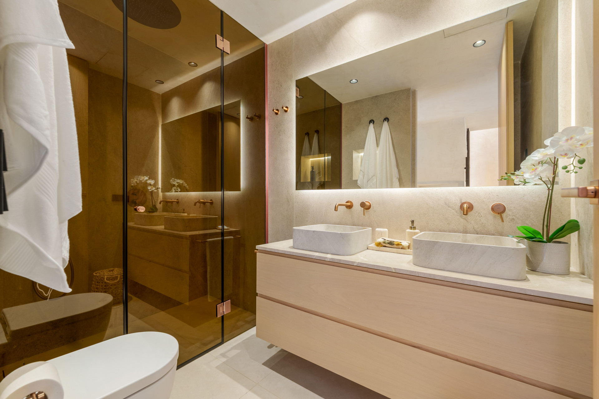 Apartment with Panoramic Views · Photo 17