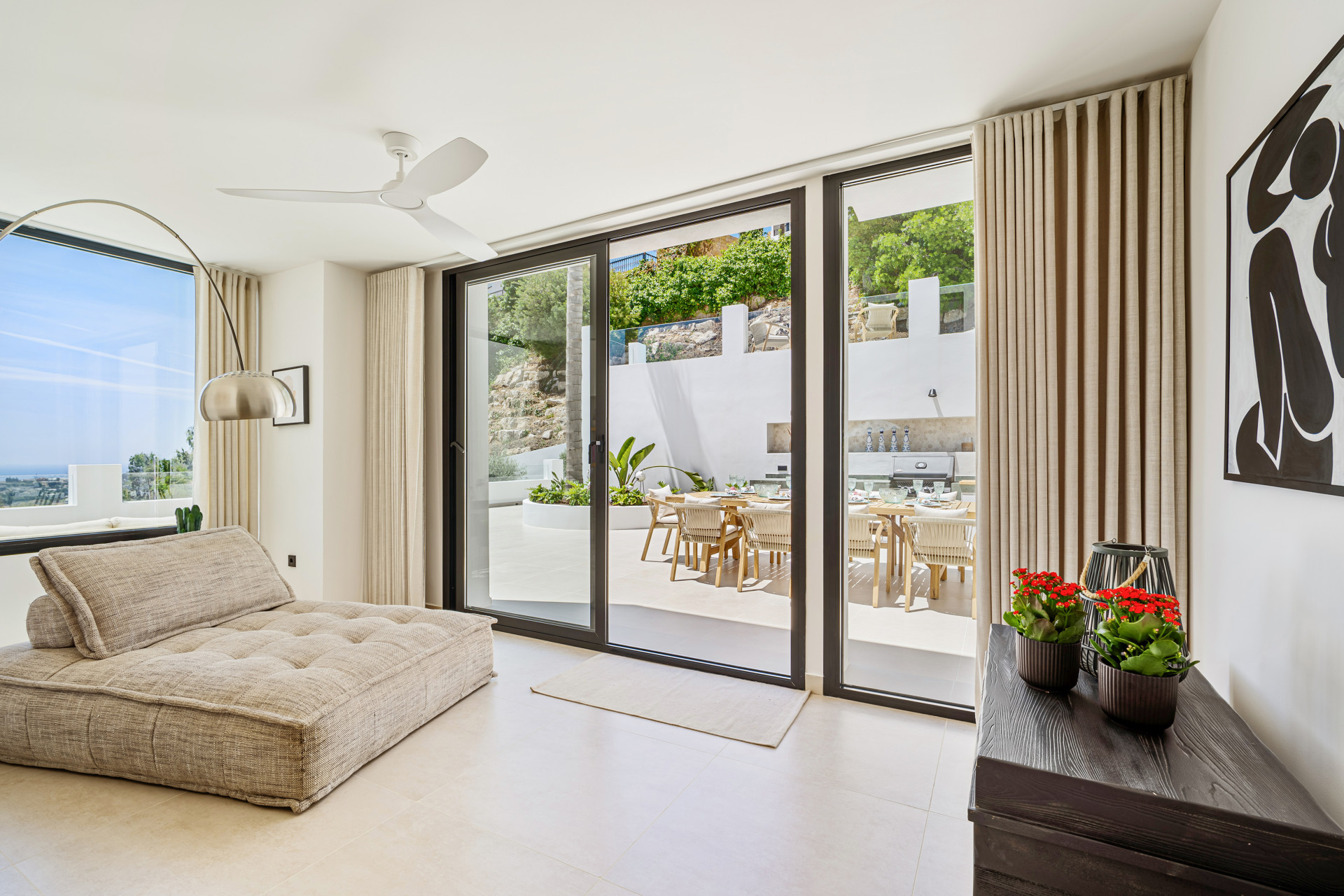 Villa with Stunning Sea Views · Photo 13
