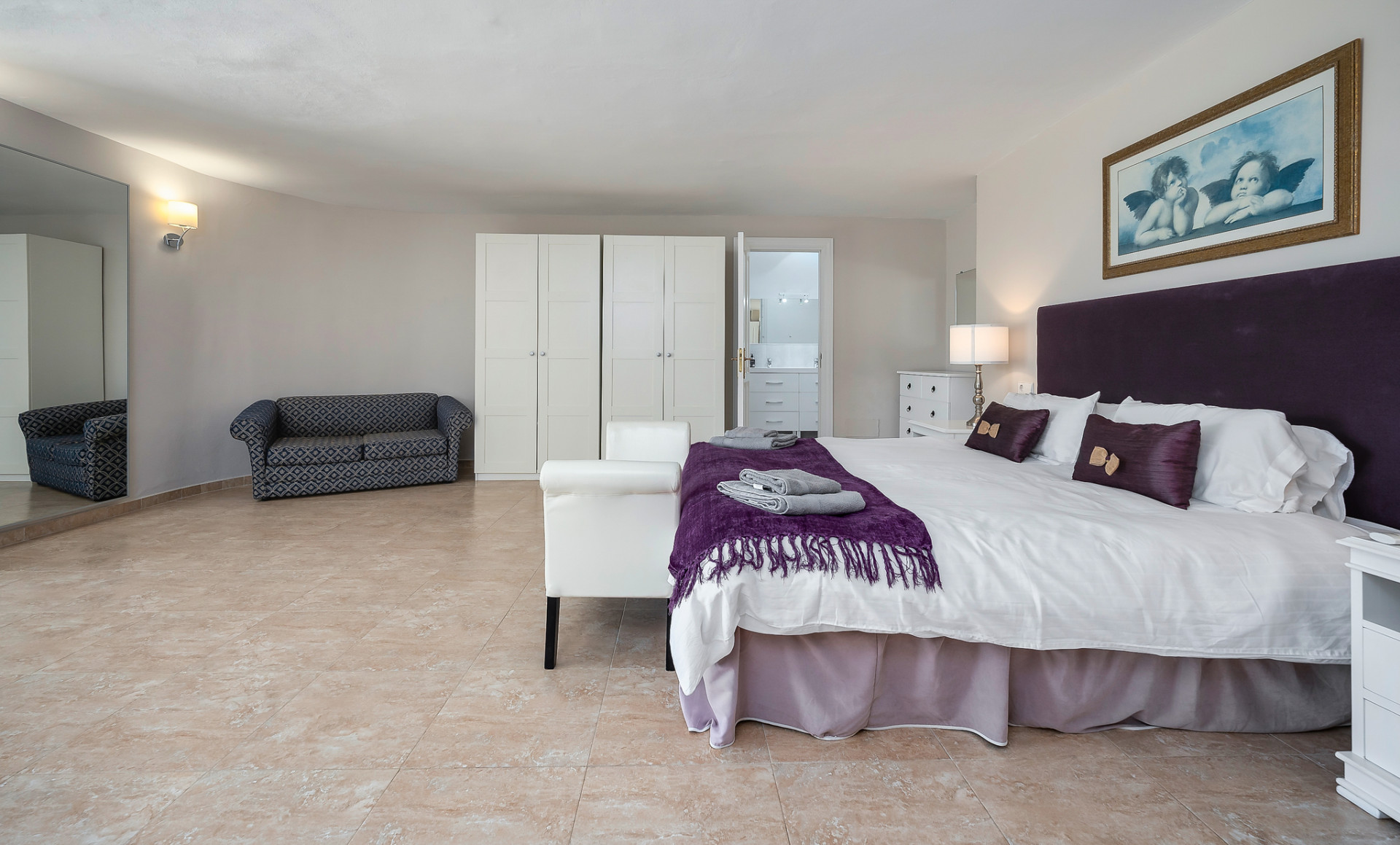 Villa with Private Pool · Photo 11