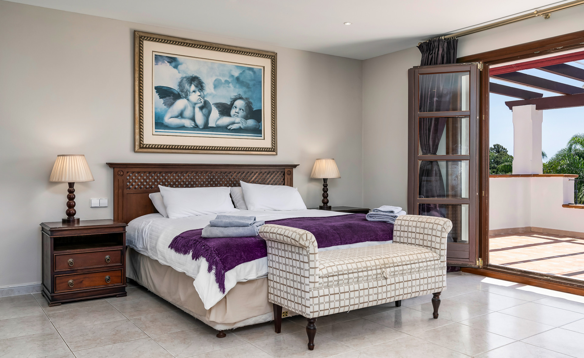 Villa with Private Pool · Photo 15