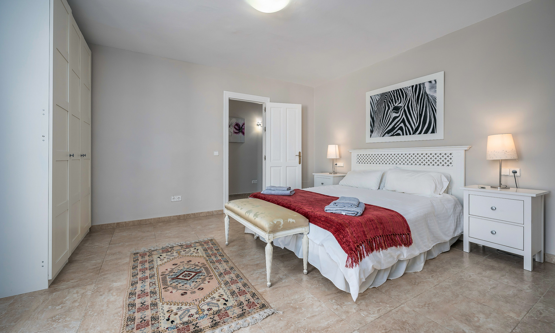 Villa with Private Pool · Photo 12