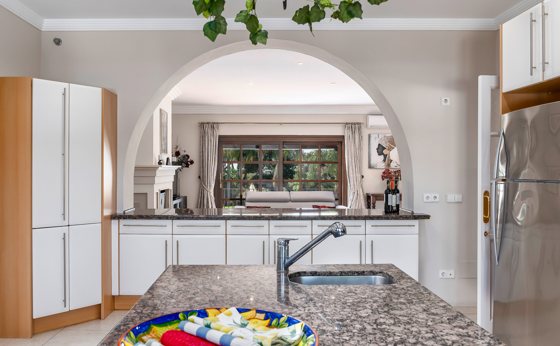 Villa with Private Pool · Photo 9