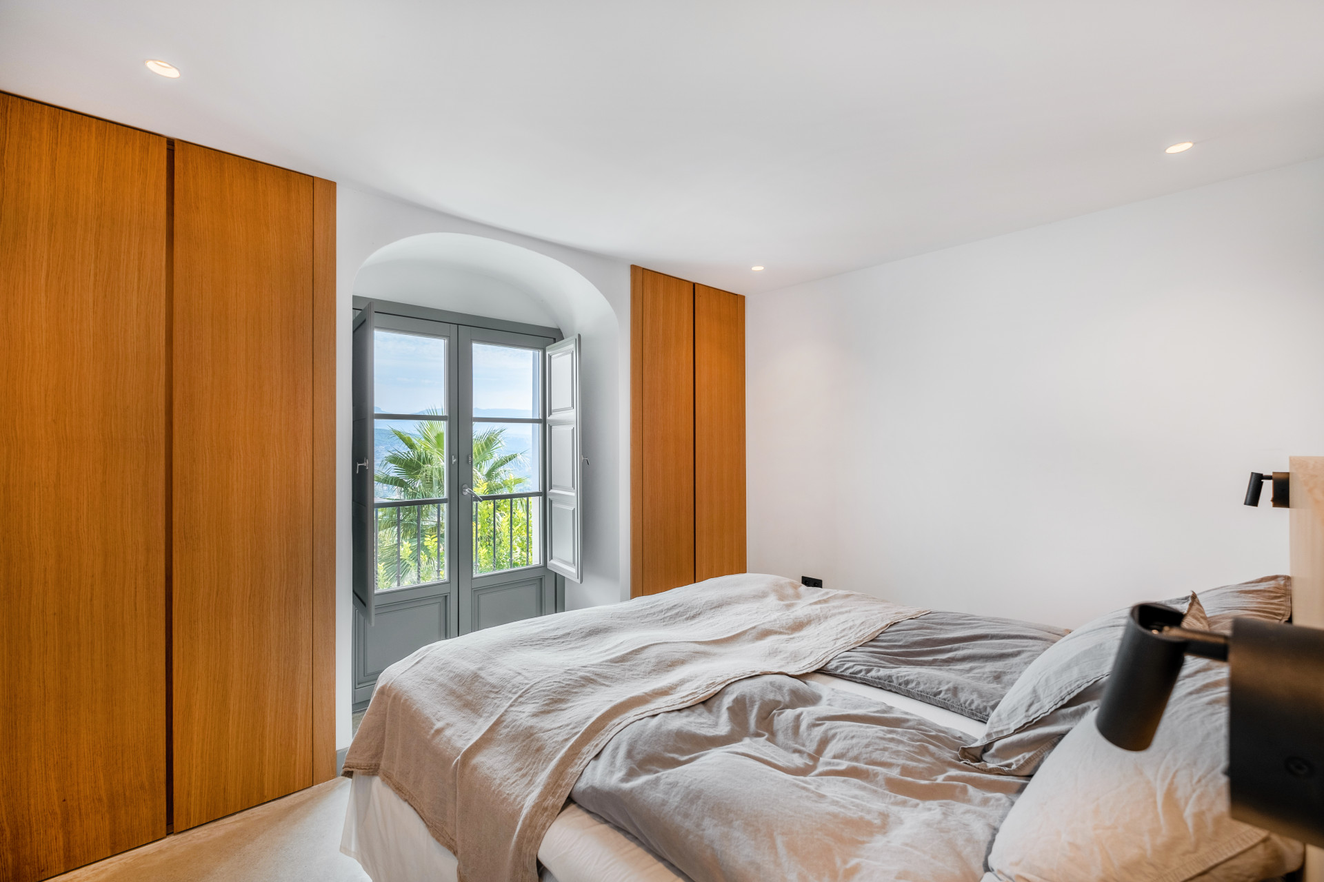 Luxury Villa · Photo 22