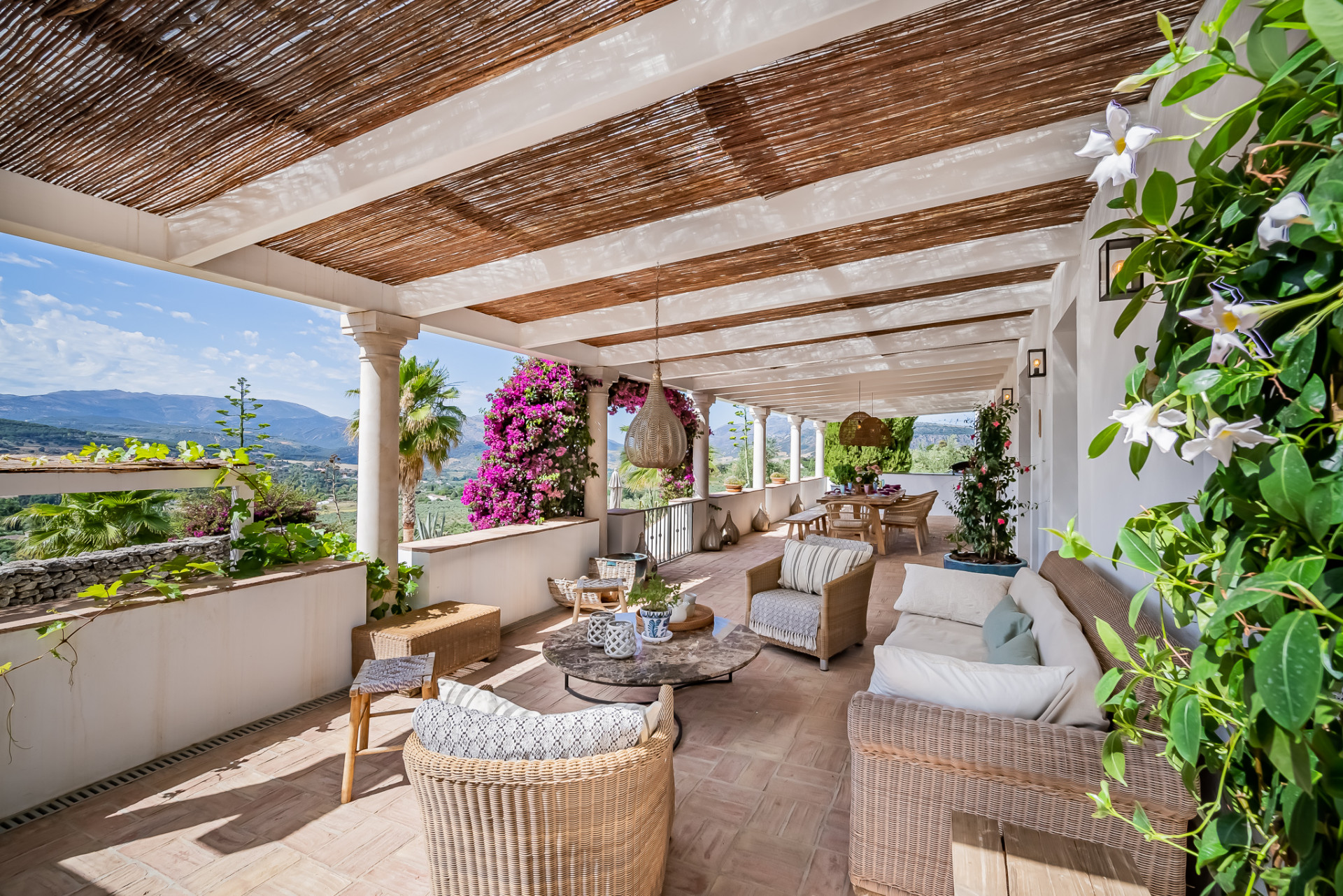 Luxury Villa · Photo 10