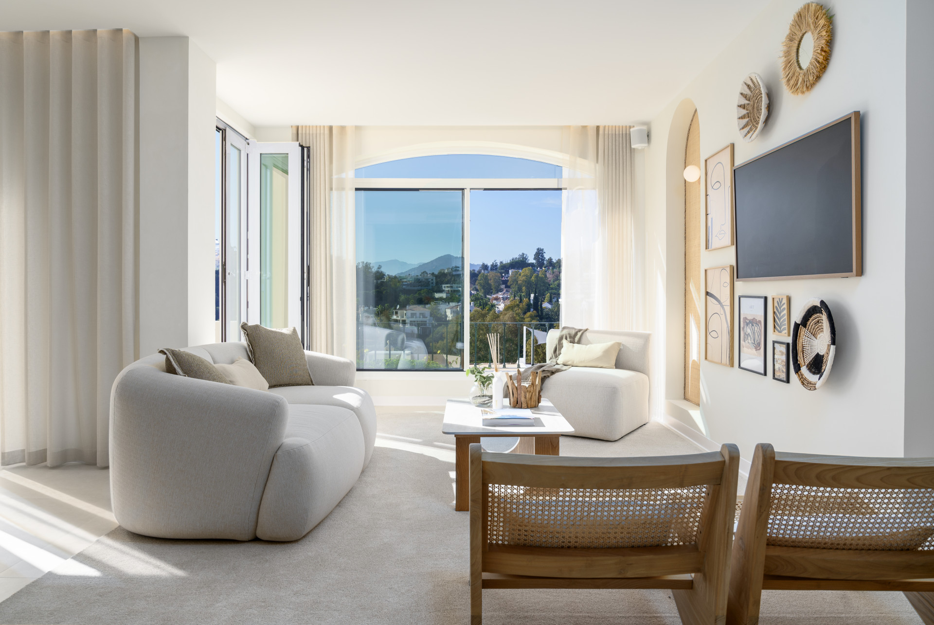 Dvojúrovňové Penthouse s Panoramatickými Výhledy · Fotografie 9