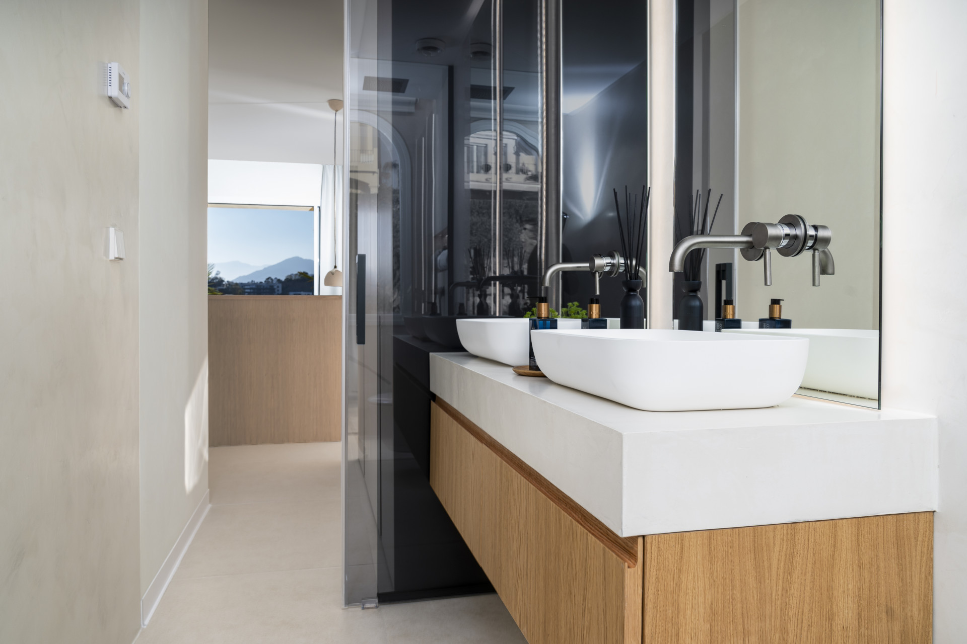 Dvojúrovňové Penthouse s Panoramatickými Výhledy · Fotografie 16