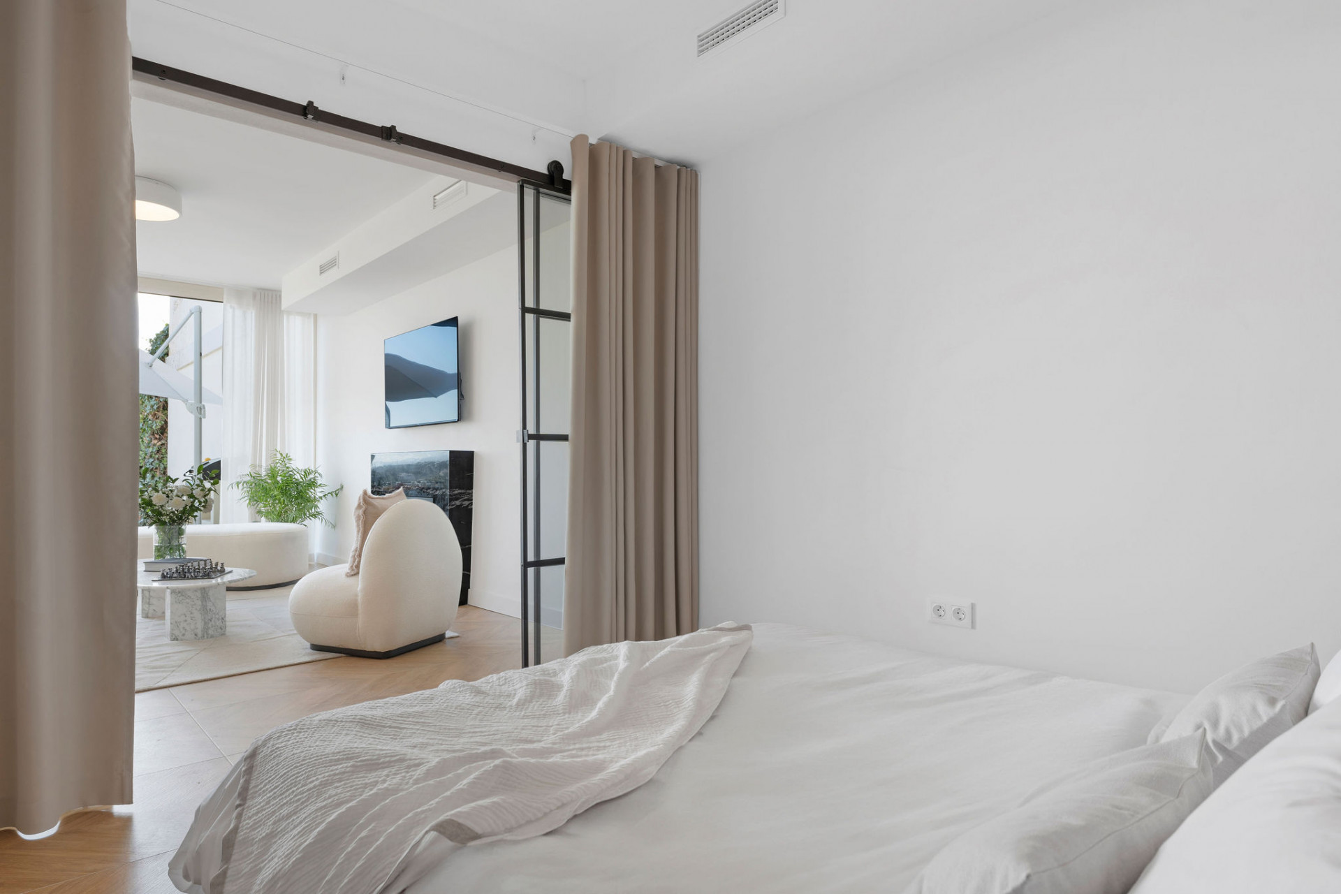 Přízemní Apartmán s Vlastním Bazénem · Fotografie 16