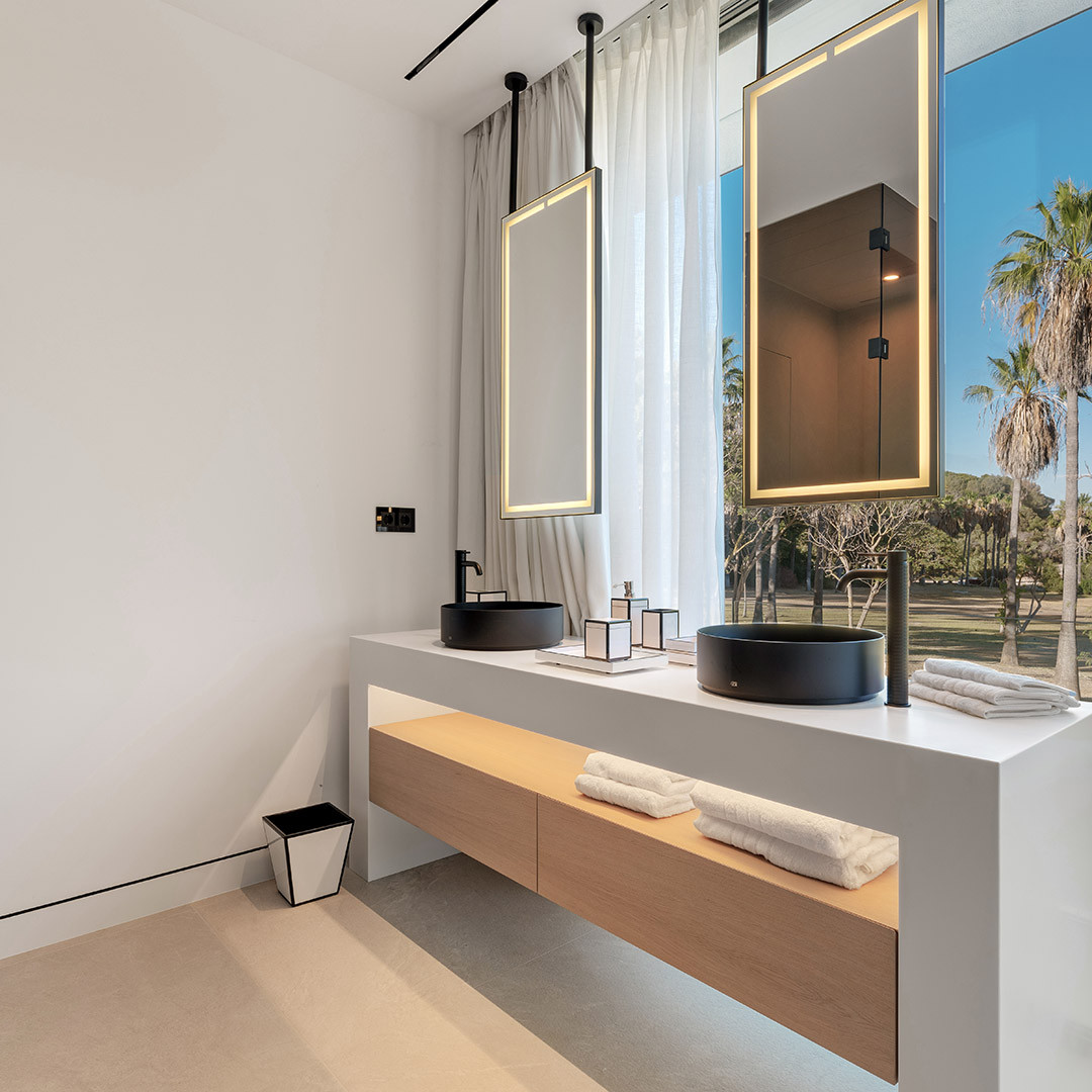 Semi-Detached Luxury Villa · Photo 23