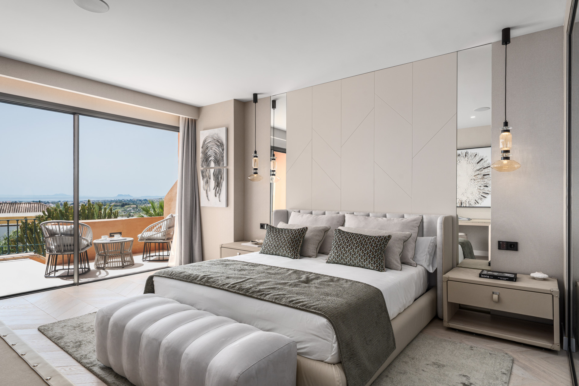 Apartment with Sea Views · Photo 15