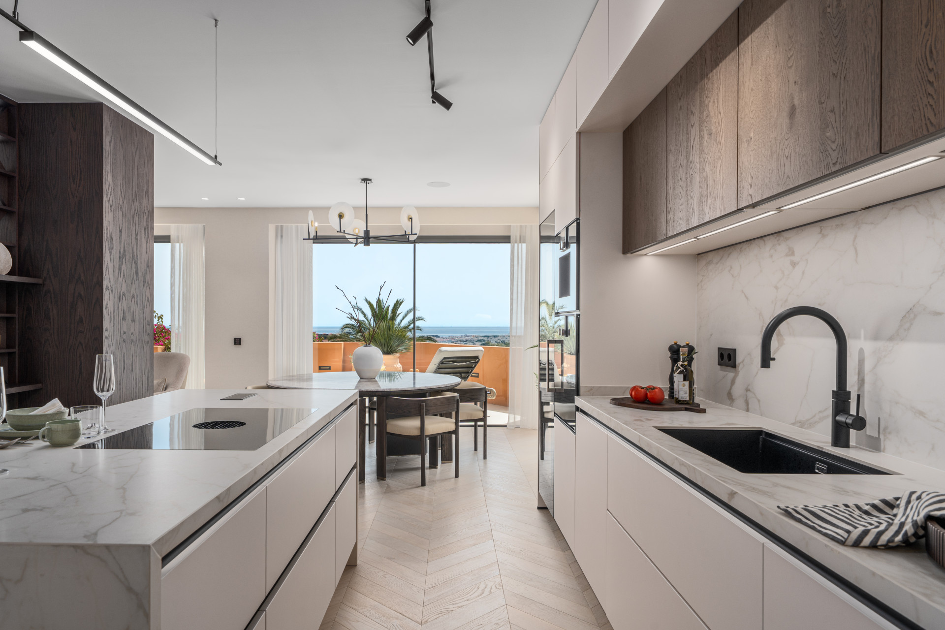 Apartment with Sea Views · Photo 11