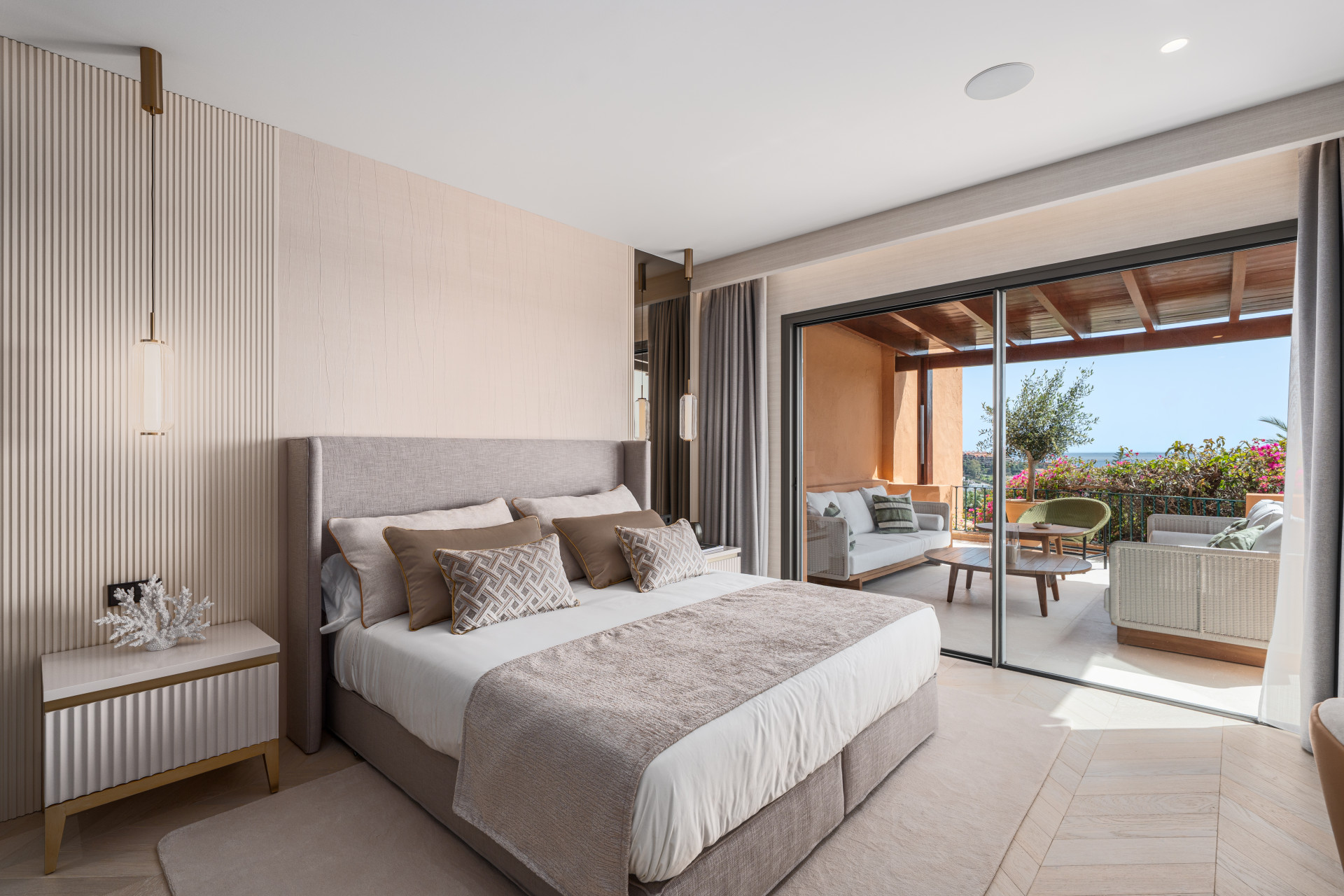 Apartment with Sea Views · Photo 16