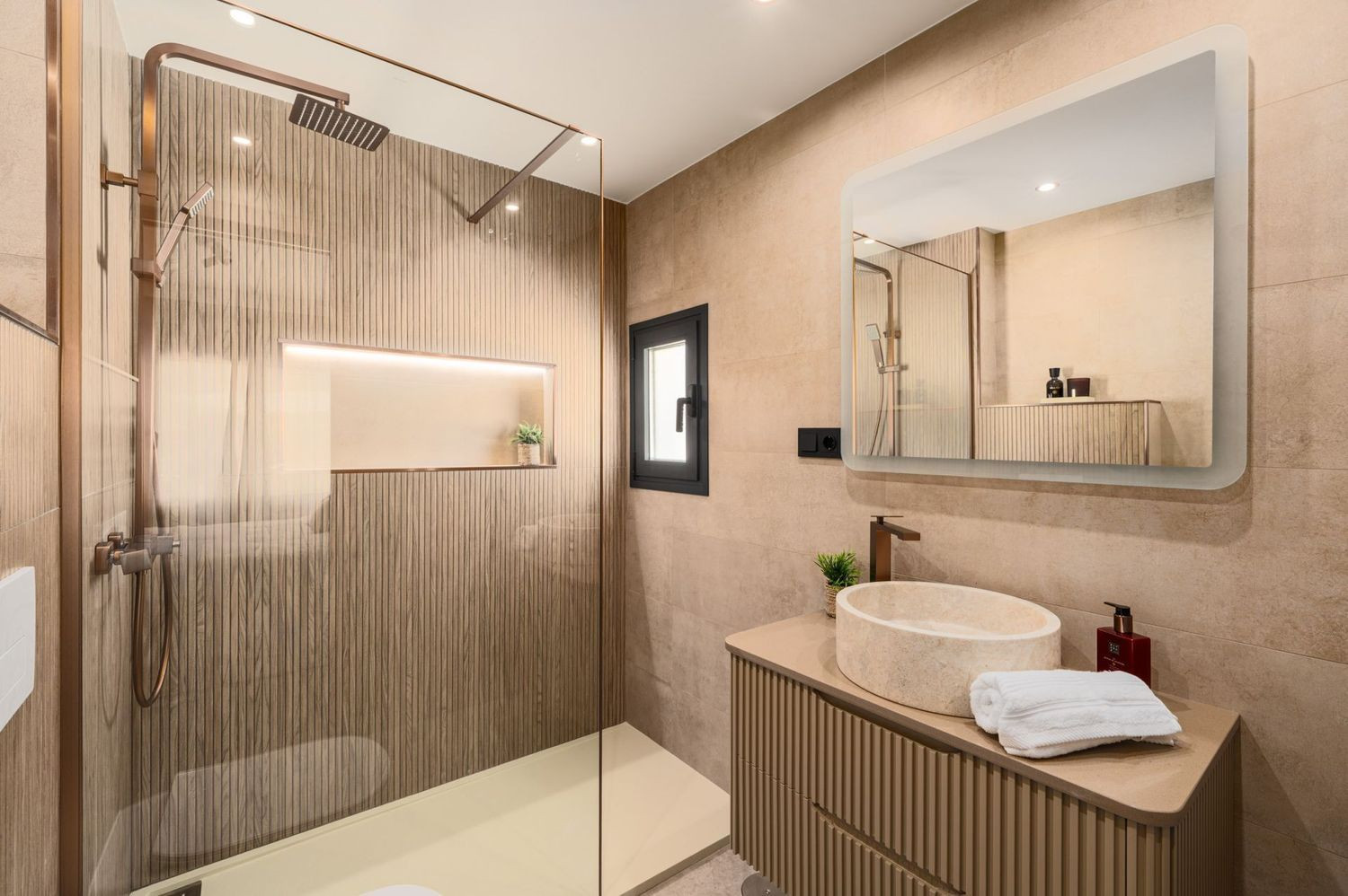 Duplex Penthouse s Úchvatnými Výhledy · Fotografie 14
