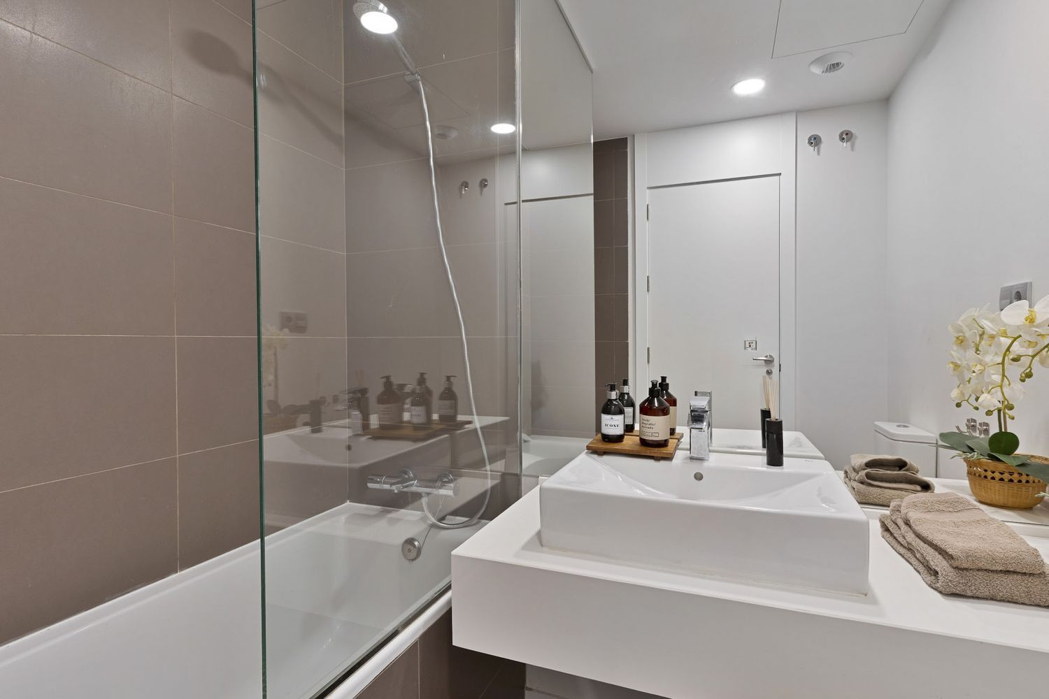 Dvojpodlažní Penthouse s Panoramatickým Výhledem · Fotografie 14