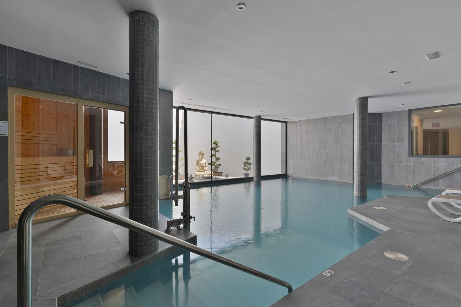 Dvojpodlažní Penthouse s Panoramatickým Výhledem · Fotografie 16