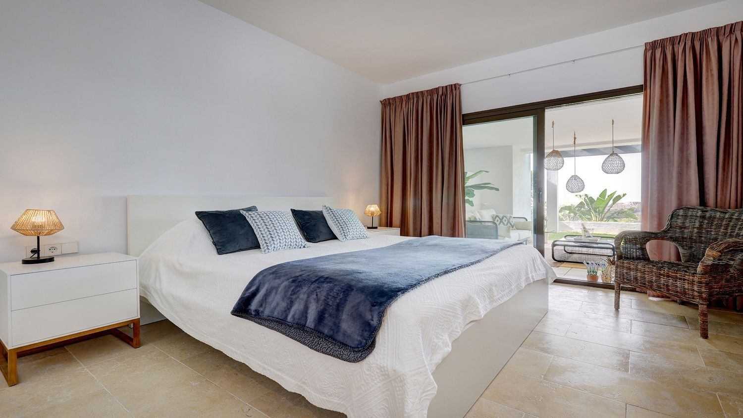 Přízemní Apartmán se Soukromou Zahradou · Fotografie 12