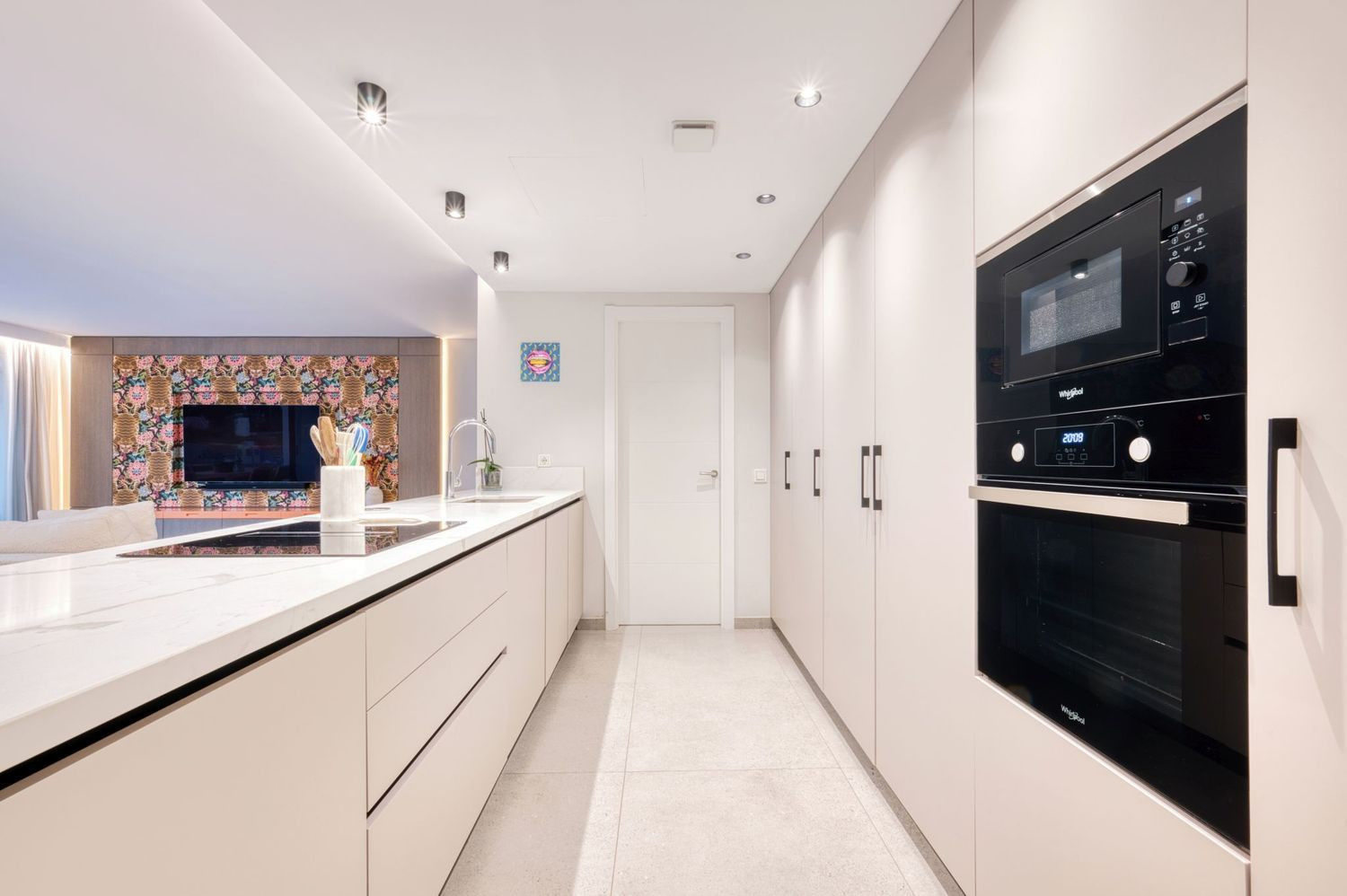 Moderní Penthouse s Výhledem na Hory · Fotografie 12