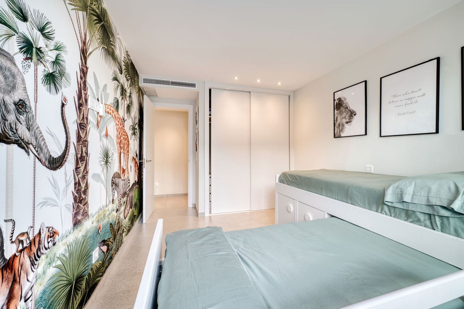 Moderní Penthouse s Výhledem na Hory · Fotografie 17