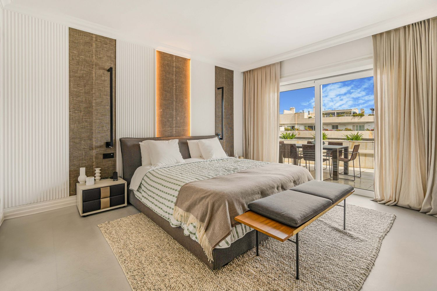 Luxury Duplex Penthouse with Sea Views · Photo 15