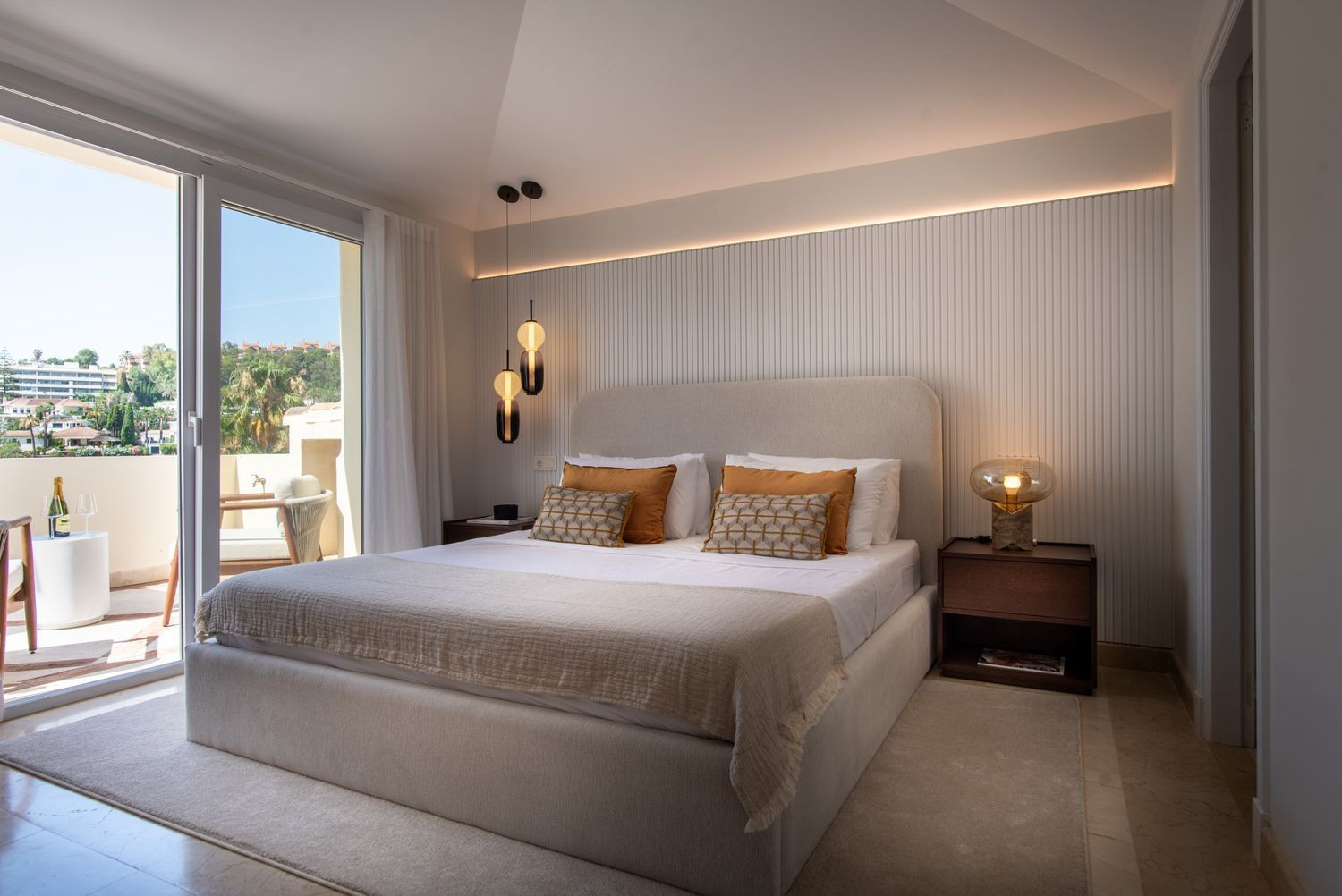 Duplex Penthouse with Golf Views · Photo 13