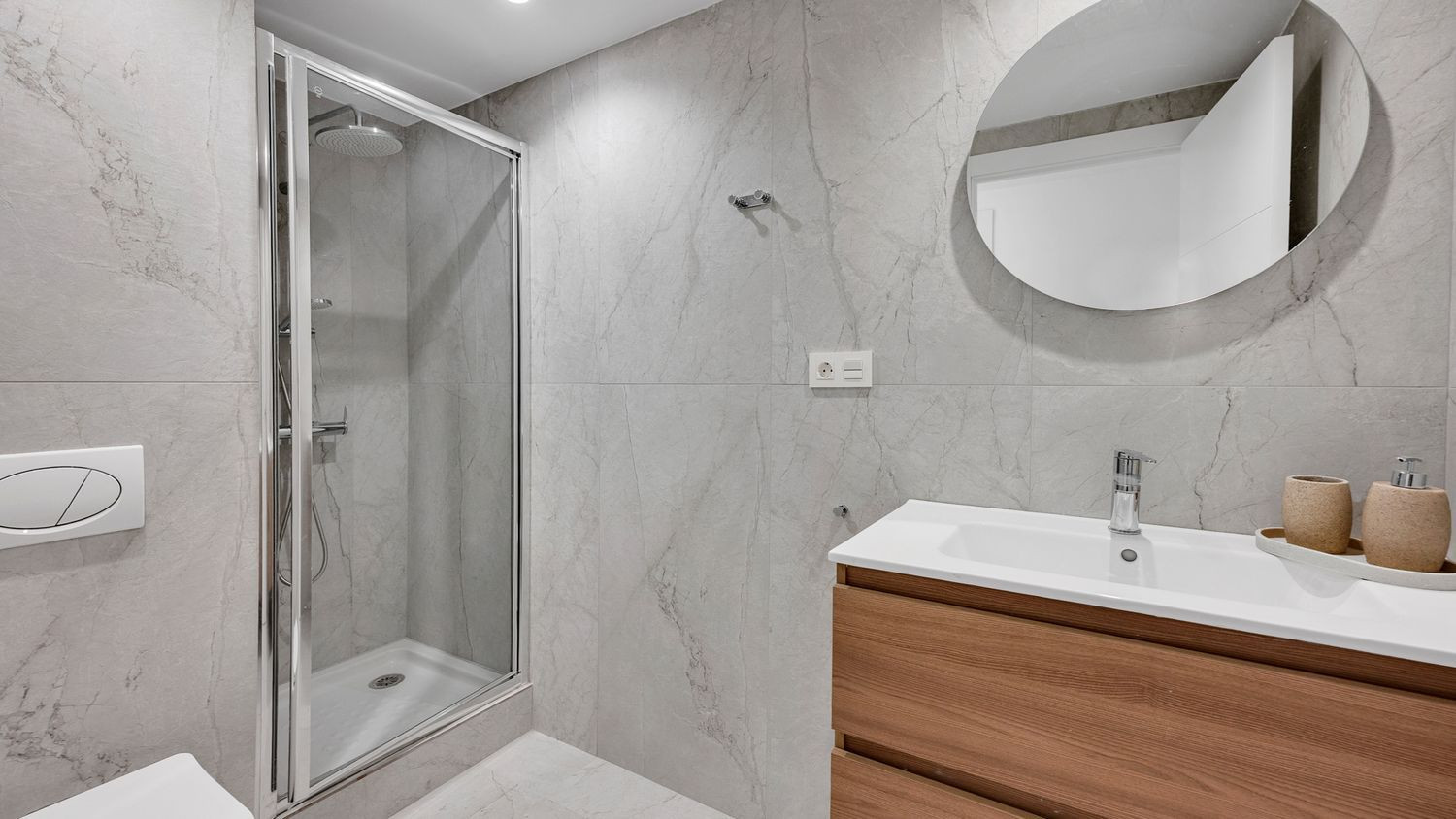 Nowoczesny Apartament w Centrum Marbelli · Zdjęcie 14