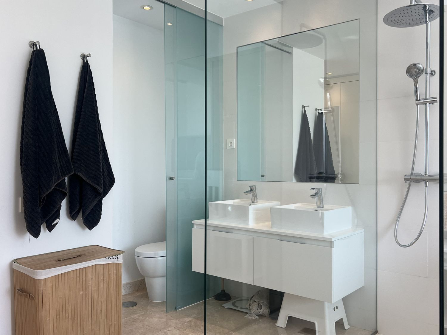 Apartament na Parterze z Dużym Tarasem · Zdjęcie 16