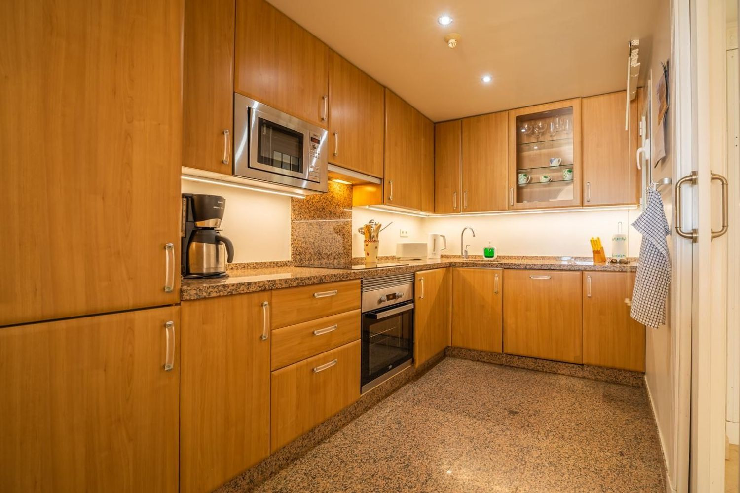 Apartament Nadmorski z Panoramicznym Widokiem · Zdjęcie 11