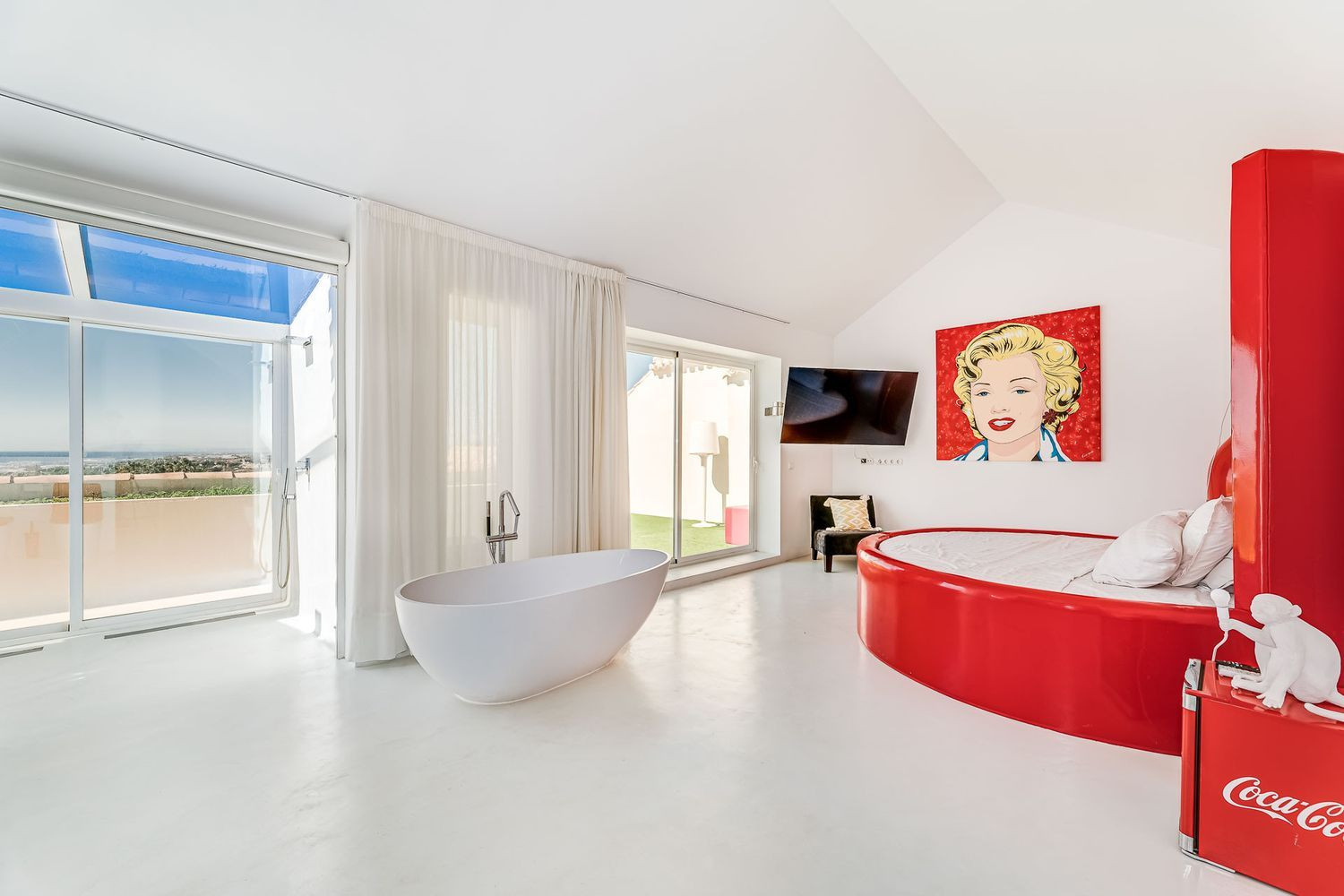 Duplex Penthouse with Panoramic Sea Views · Photo 10