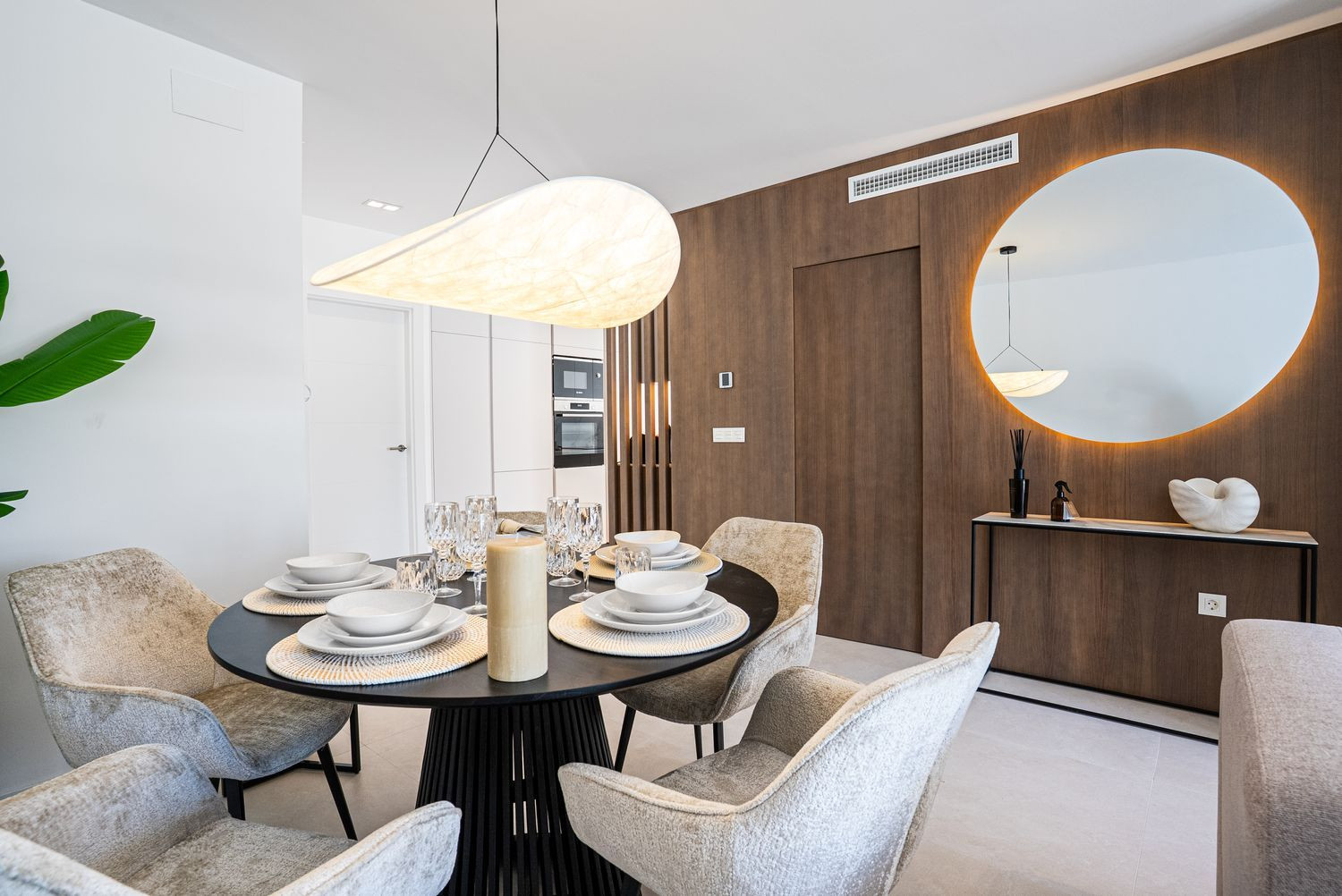 Duplex Penthouse with Panoramic Views · Photo 9