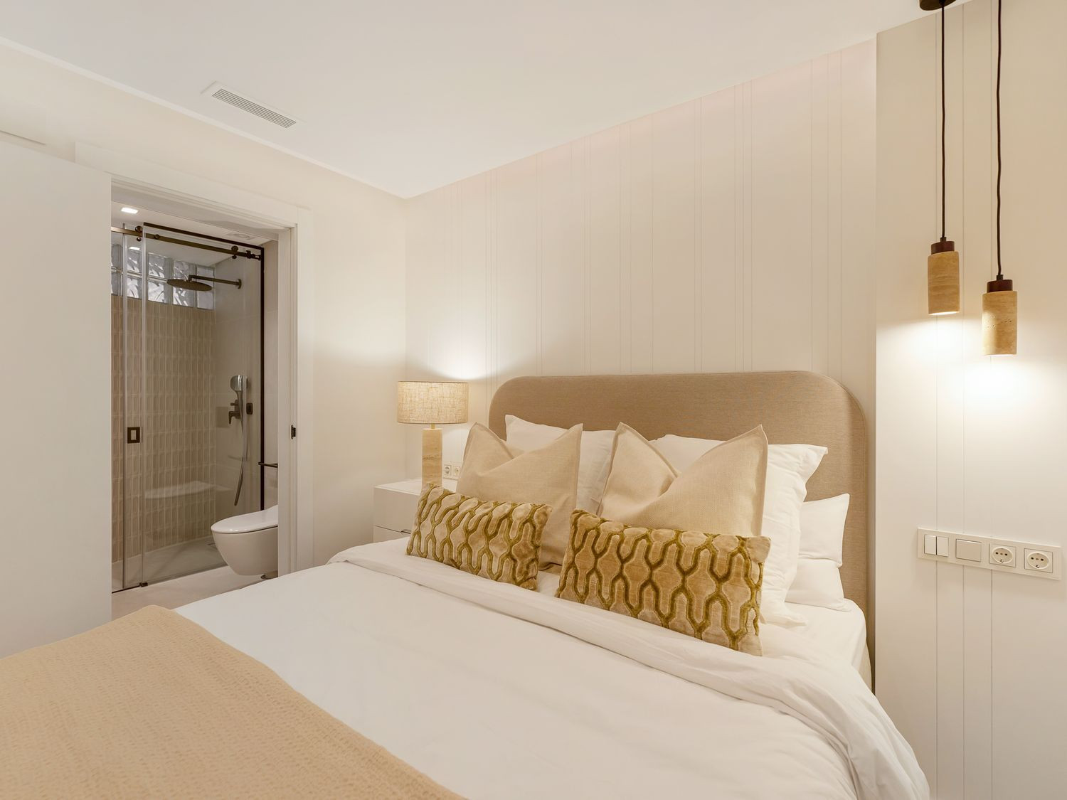 Modern Apartment in Puerto Banús · Photo 15