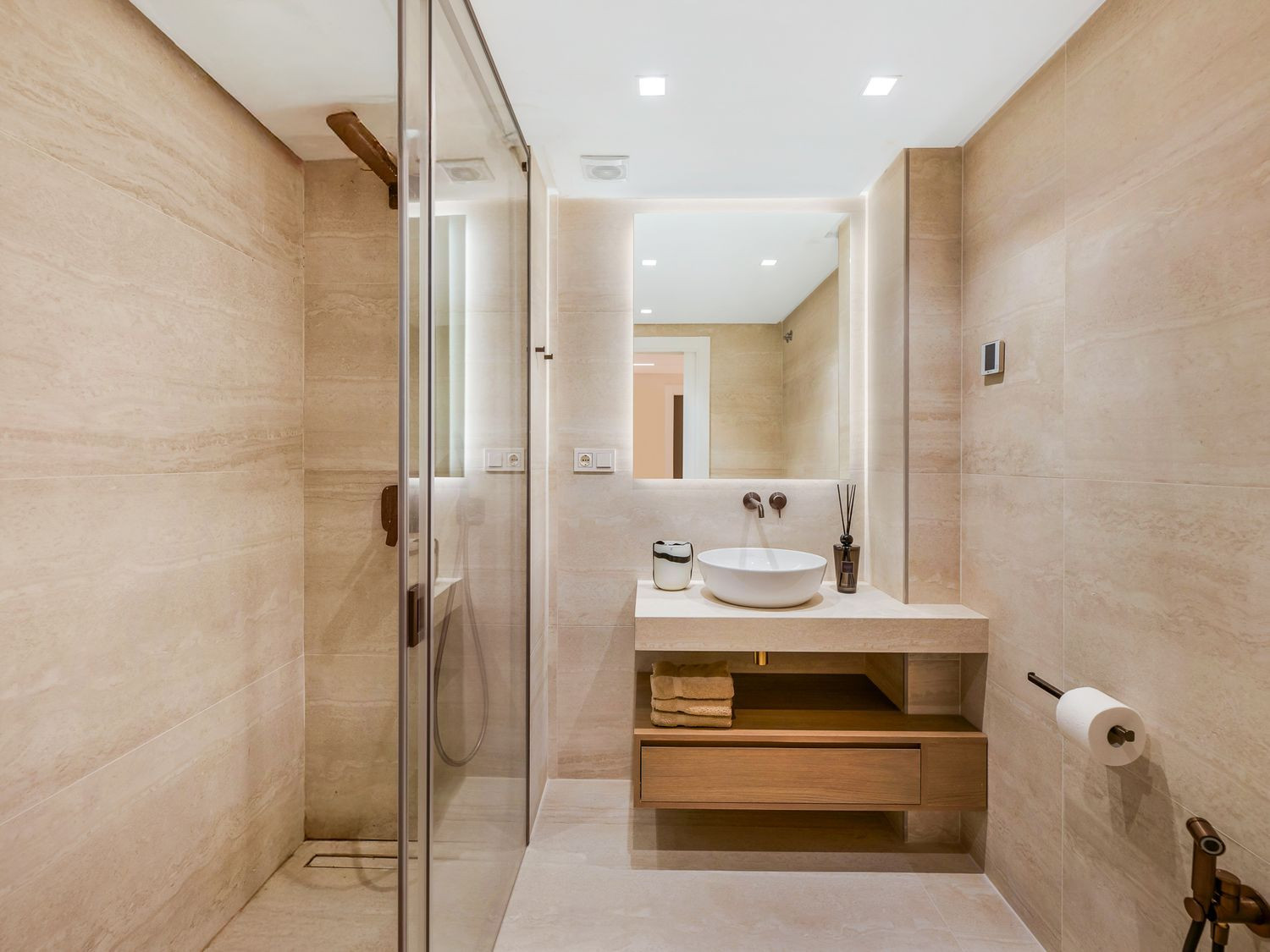 Modern Apartment in Puerto Banús · Photo 17