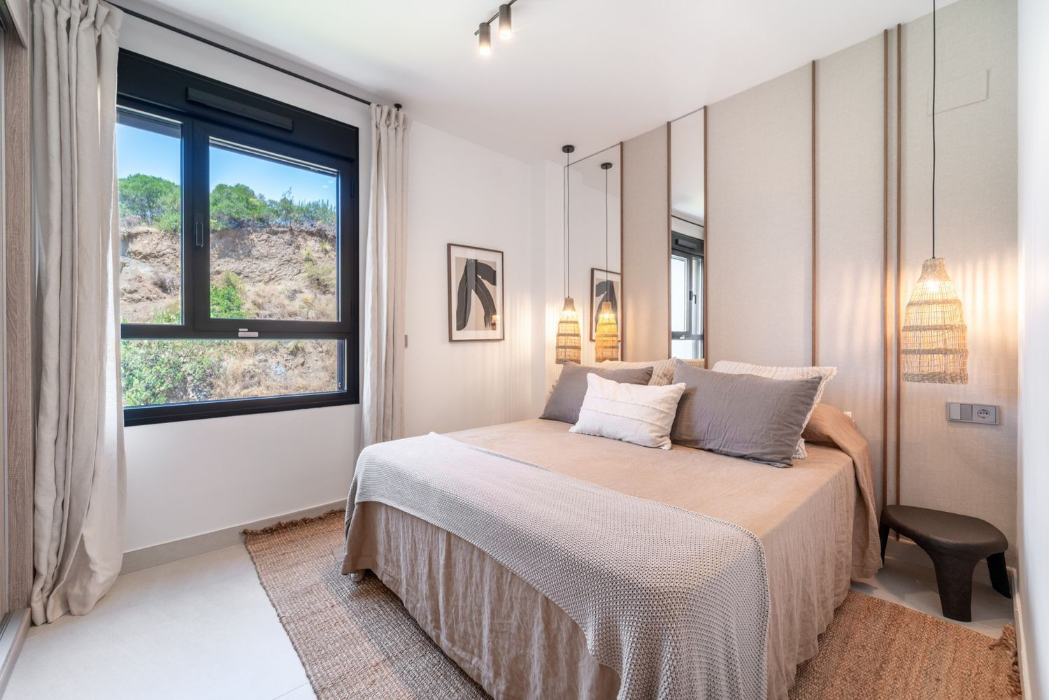 Duplex Penthouse with Sea and Mountain Views · Photo 18