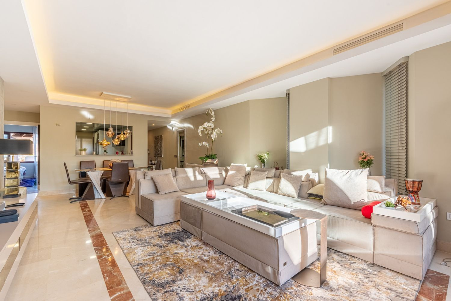 Beachside Duplex Penthouse · Photo 8