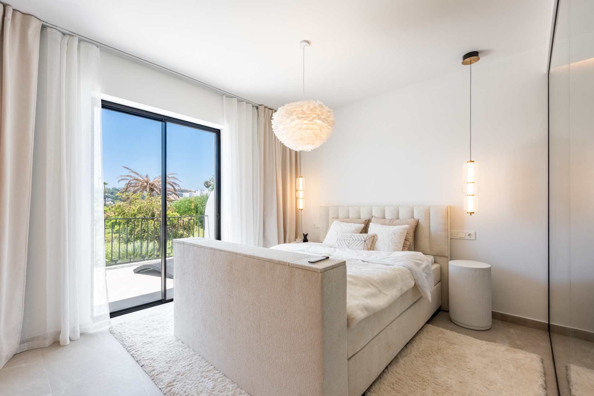Refurbished 4-bedroom townhouse · Photo 19